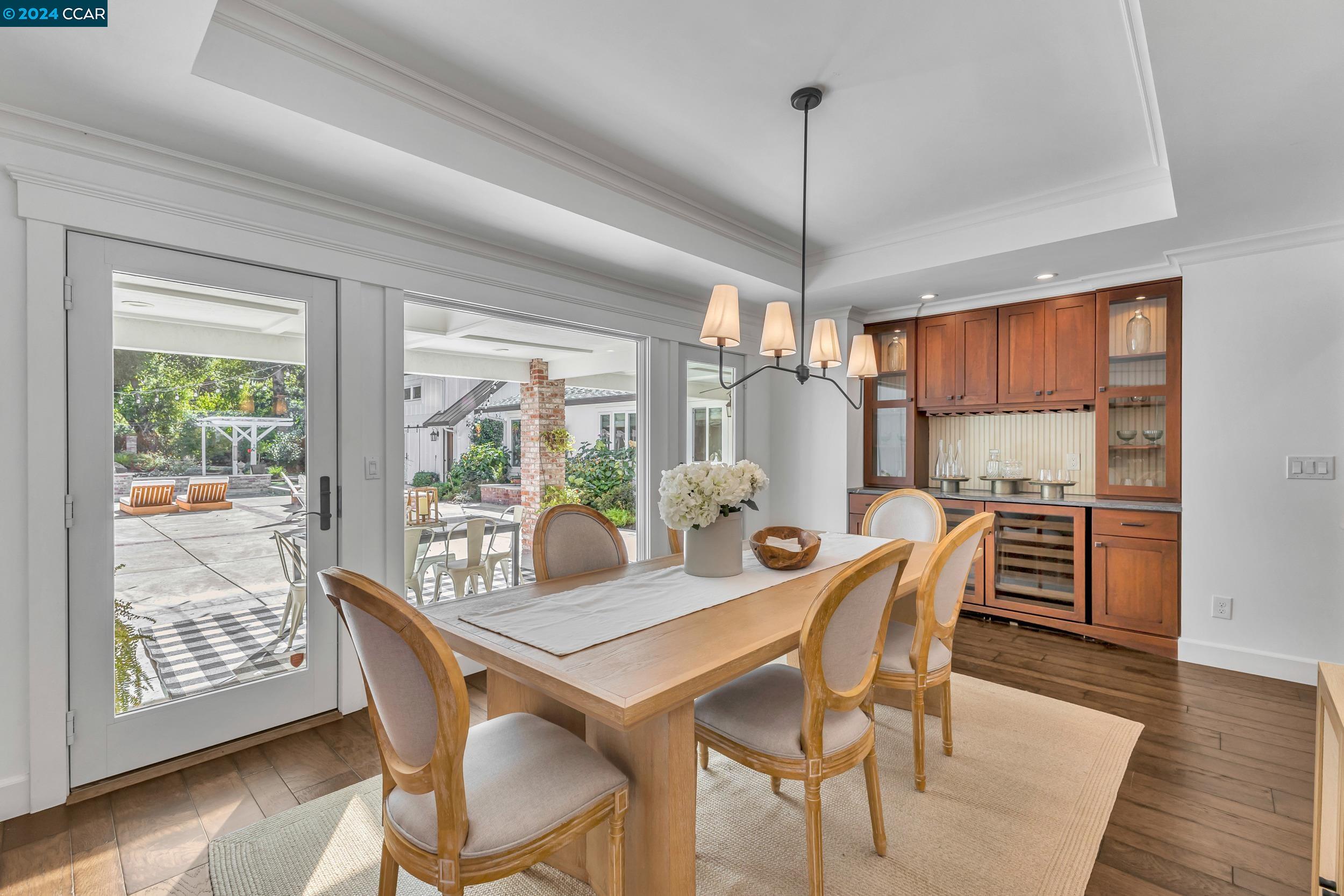 216 Fairway Dr