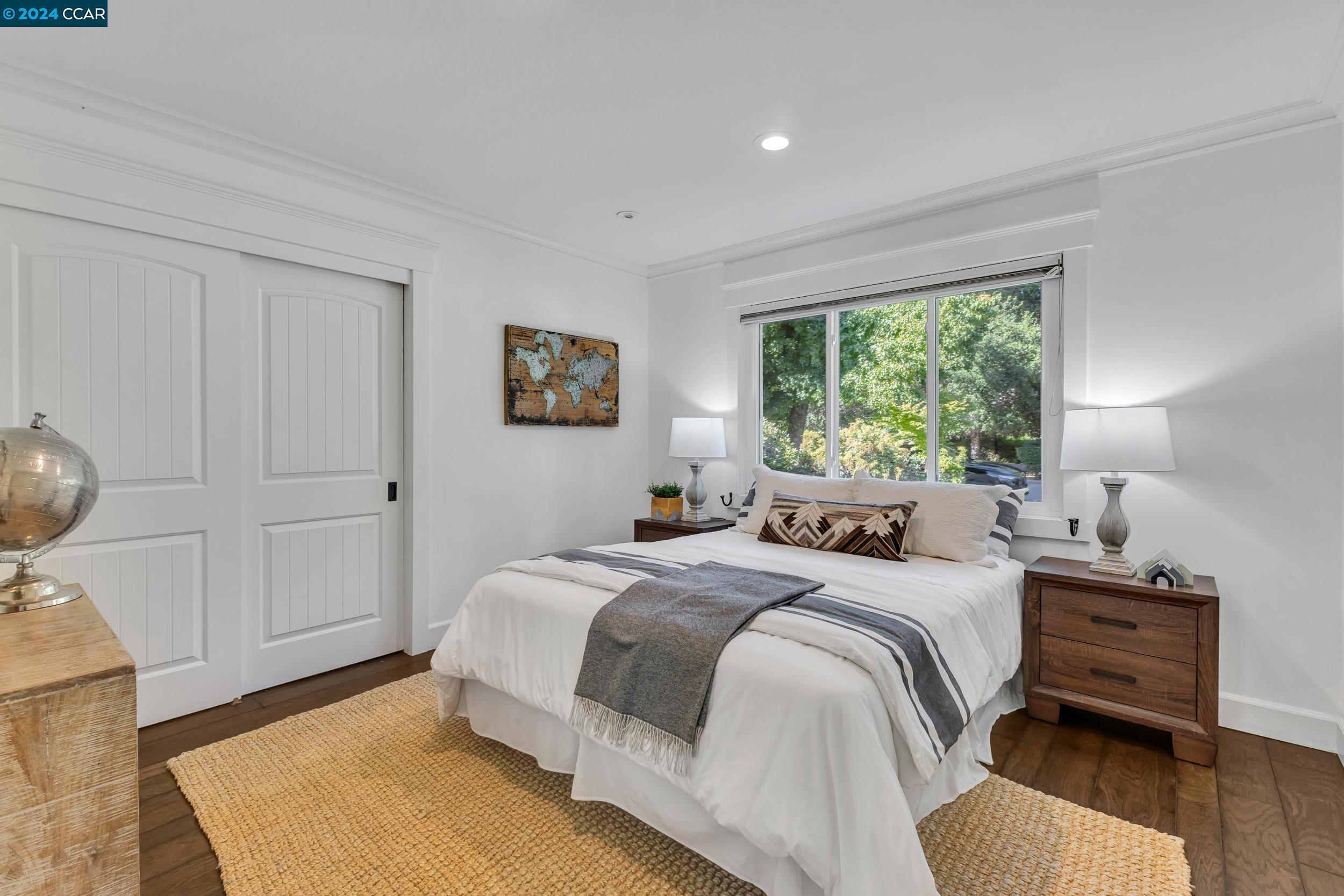 216 Fairway Dr