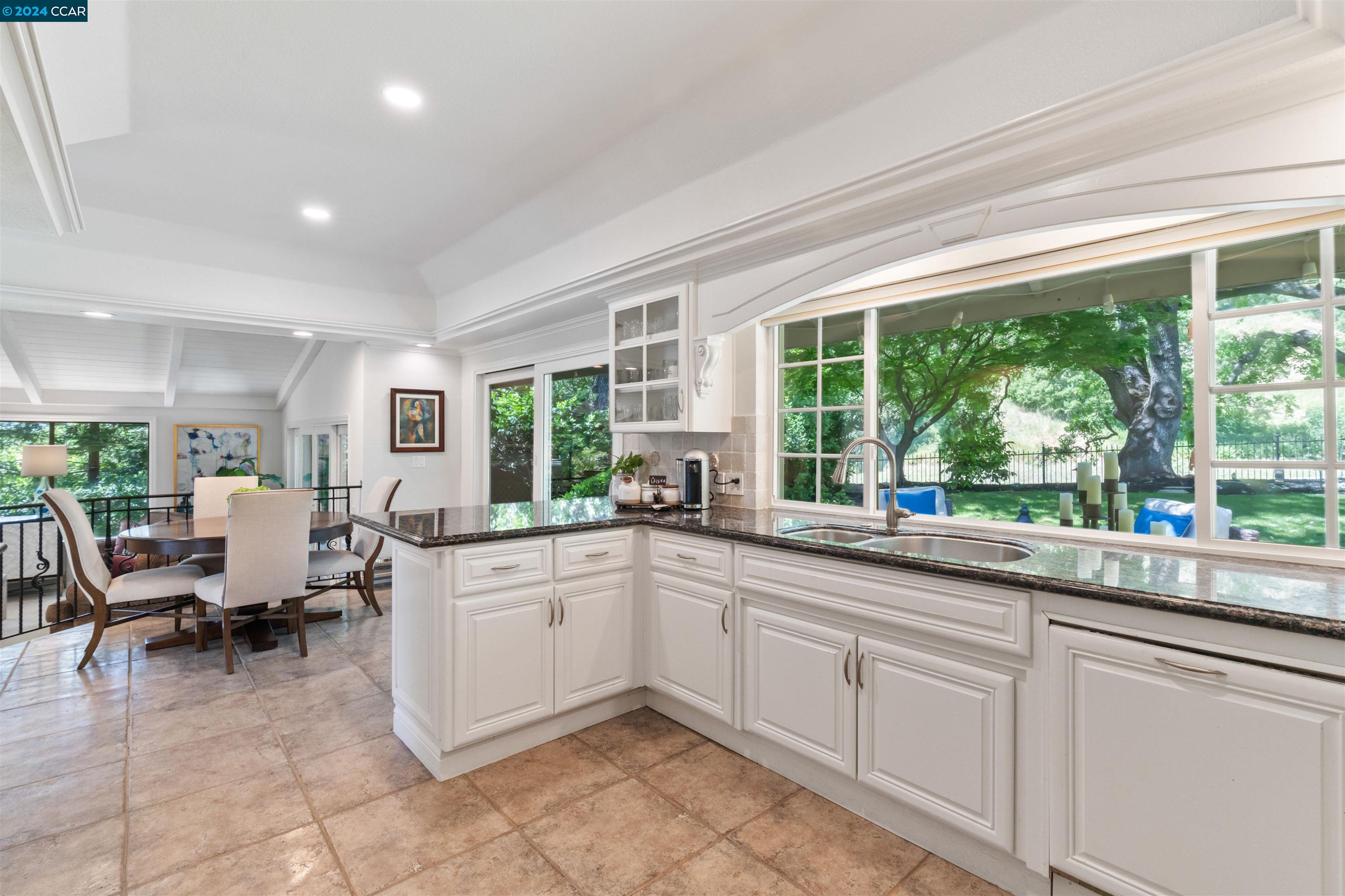 2537 Rolling Hills Ct