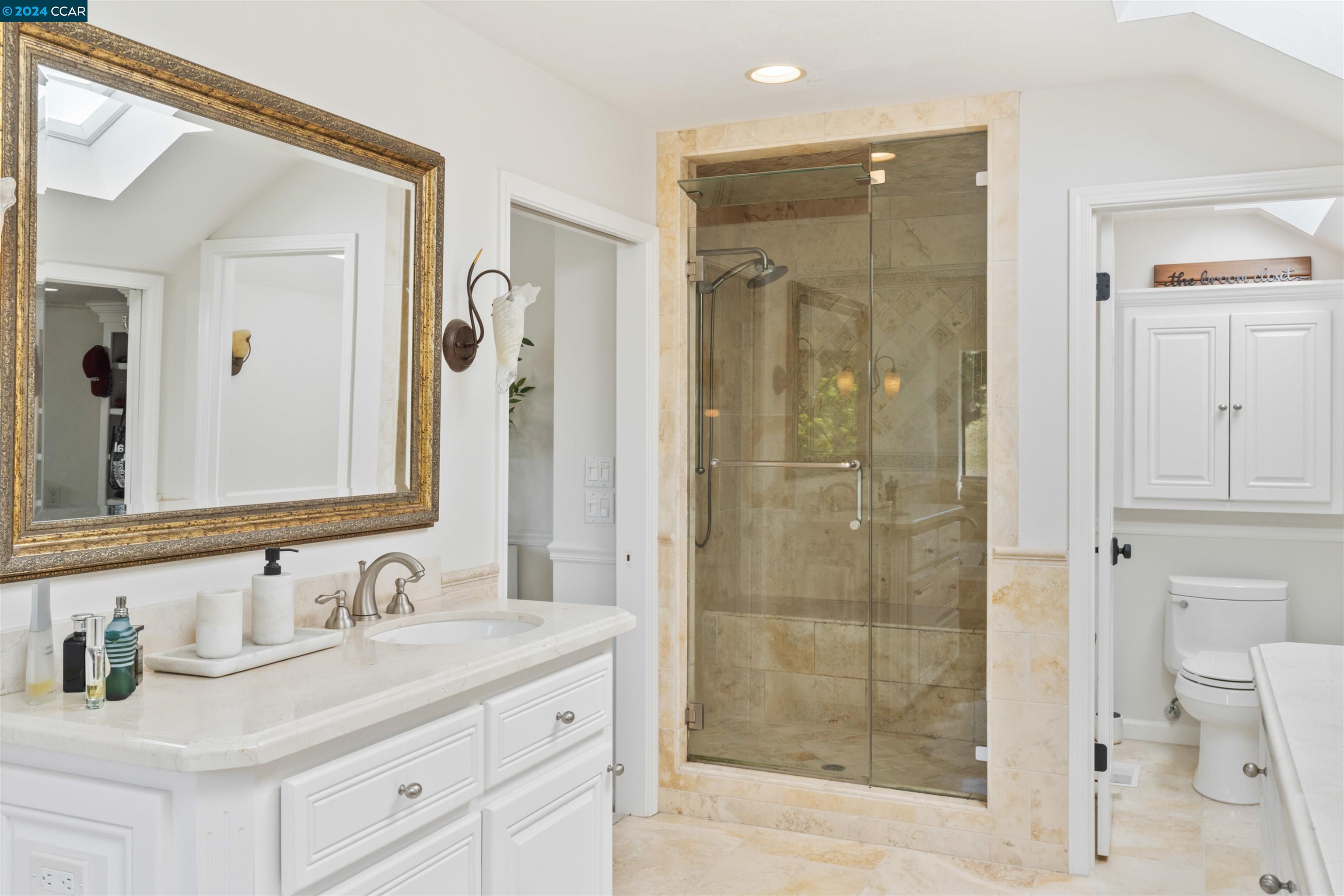 2537 Rolling Hills Ct