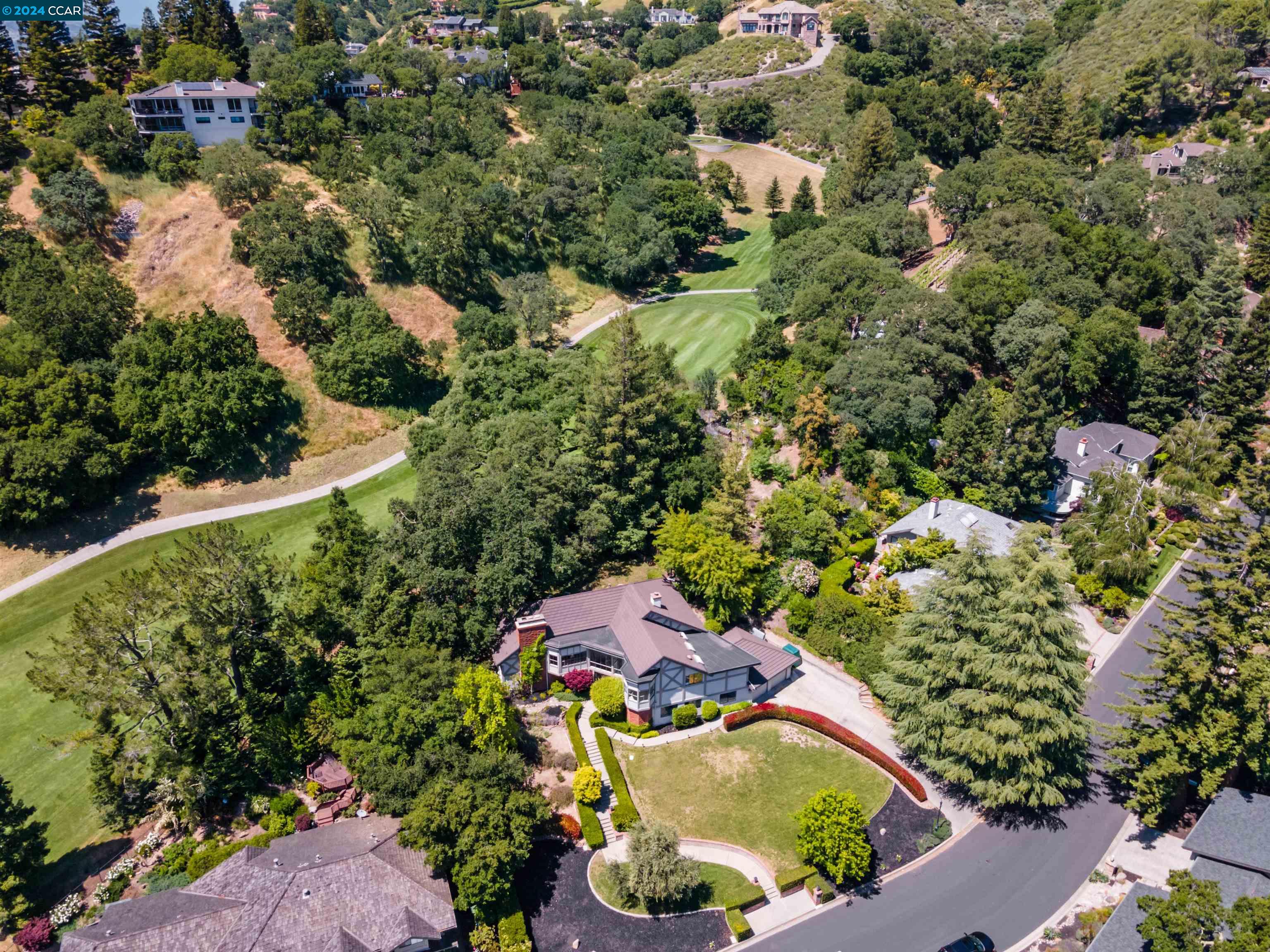 2537 Rolling Hills Ct