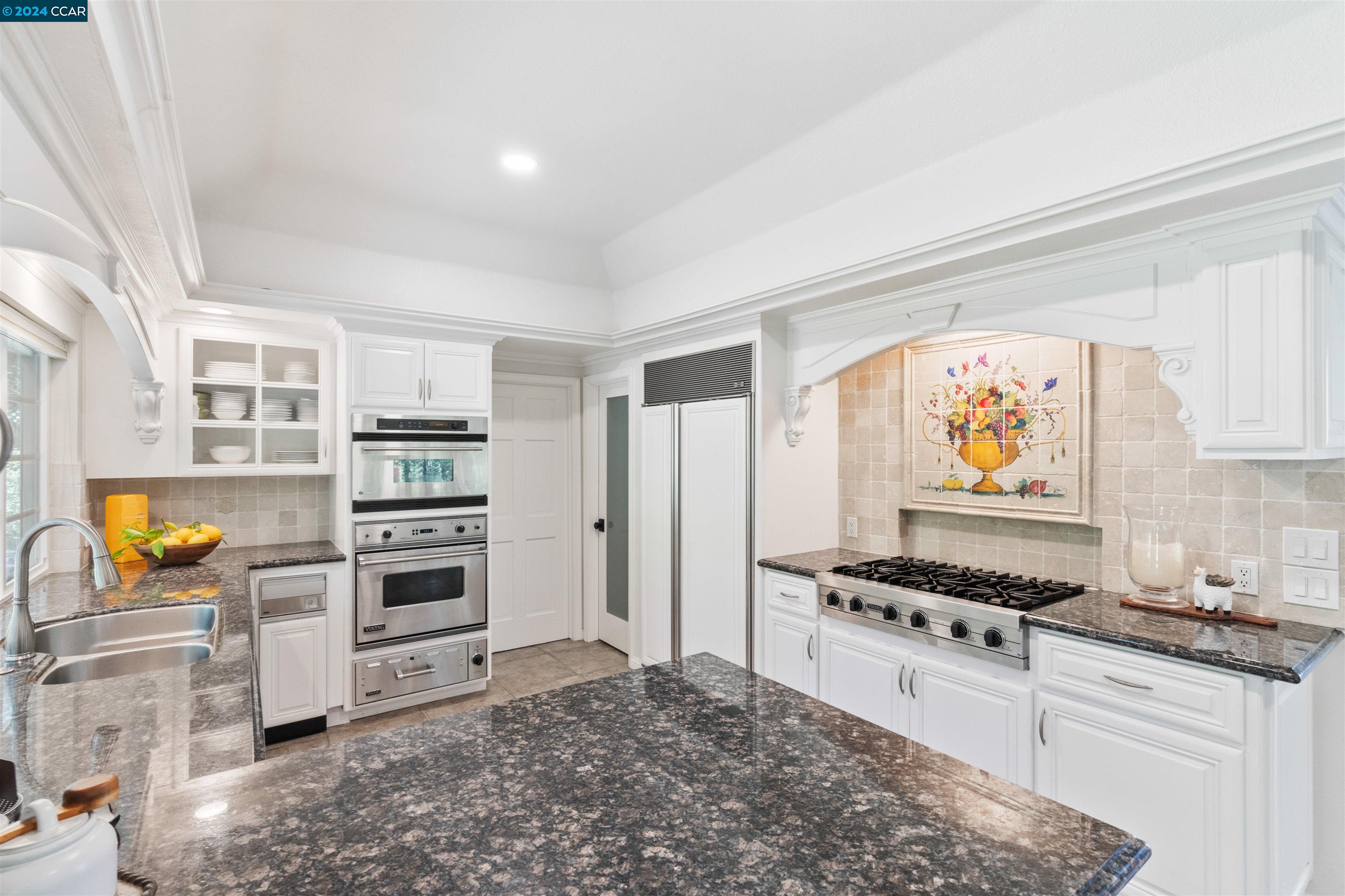 2537 Rolling Hills Ct