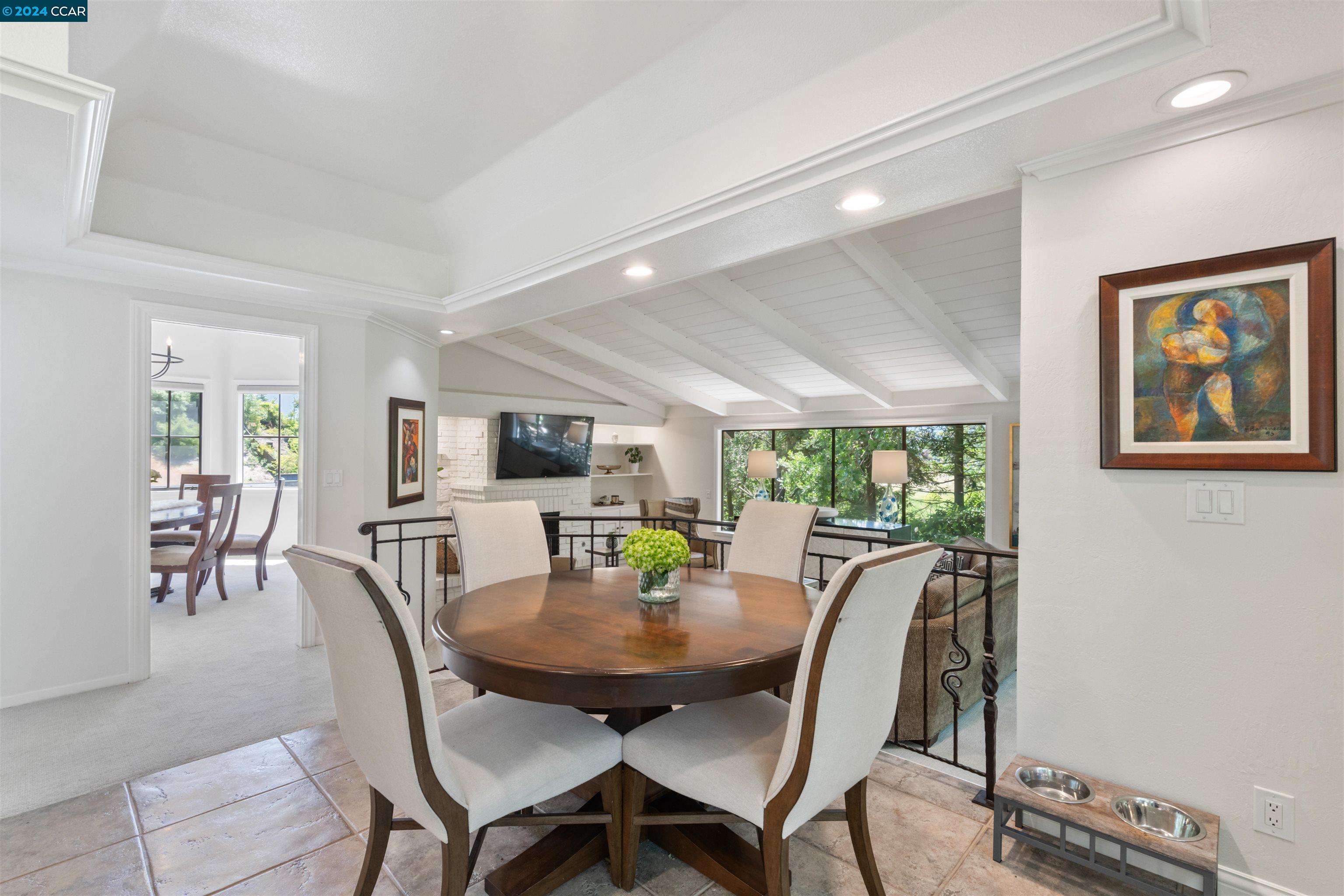 2537 Rolling Hills Ct