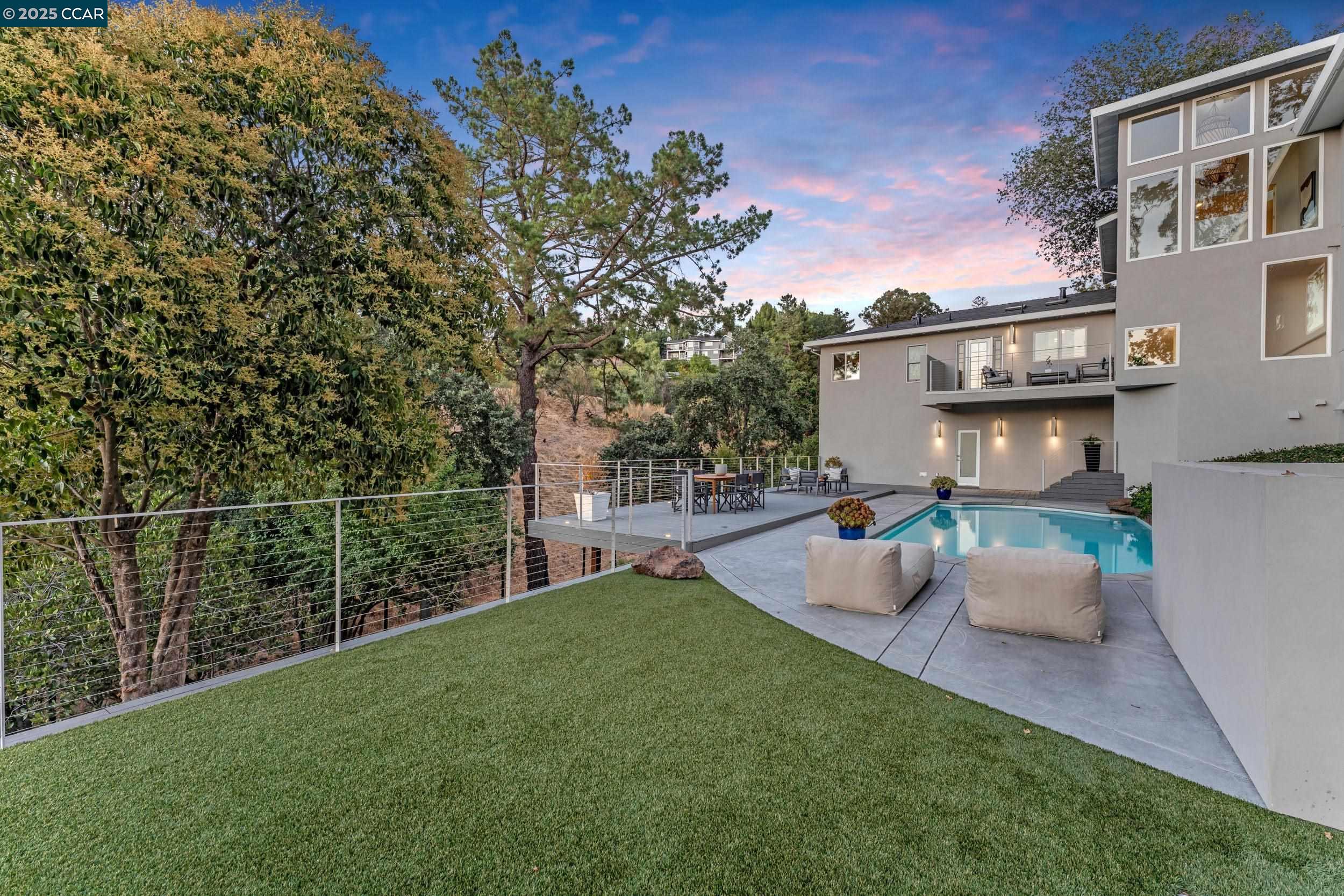 127 Caminar Way
