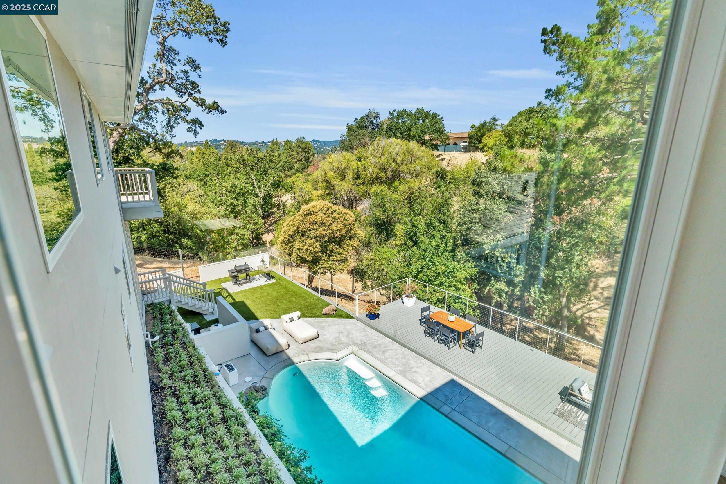 127 Caminar Way