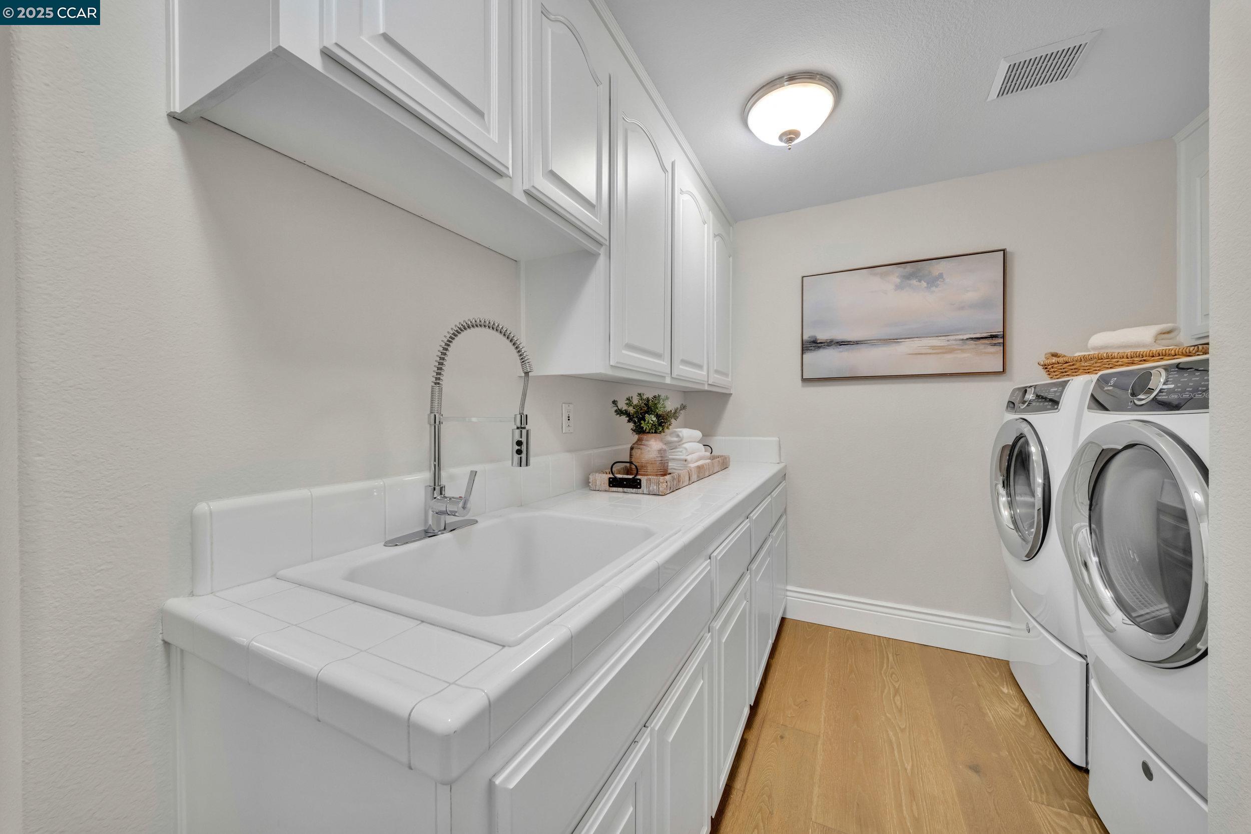 1040 Pebble Beach Dr, Clayton