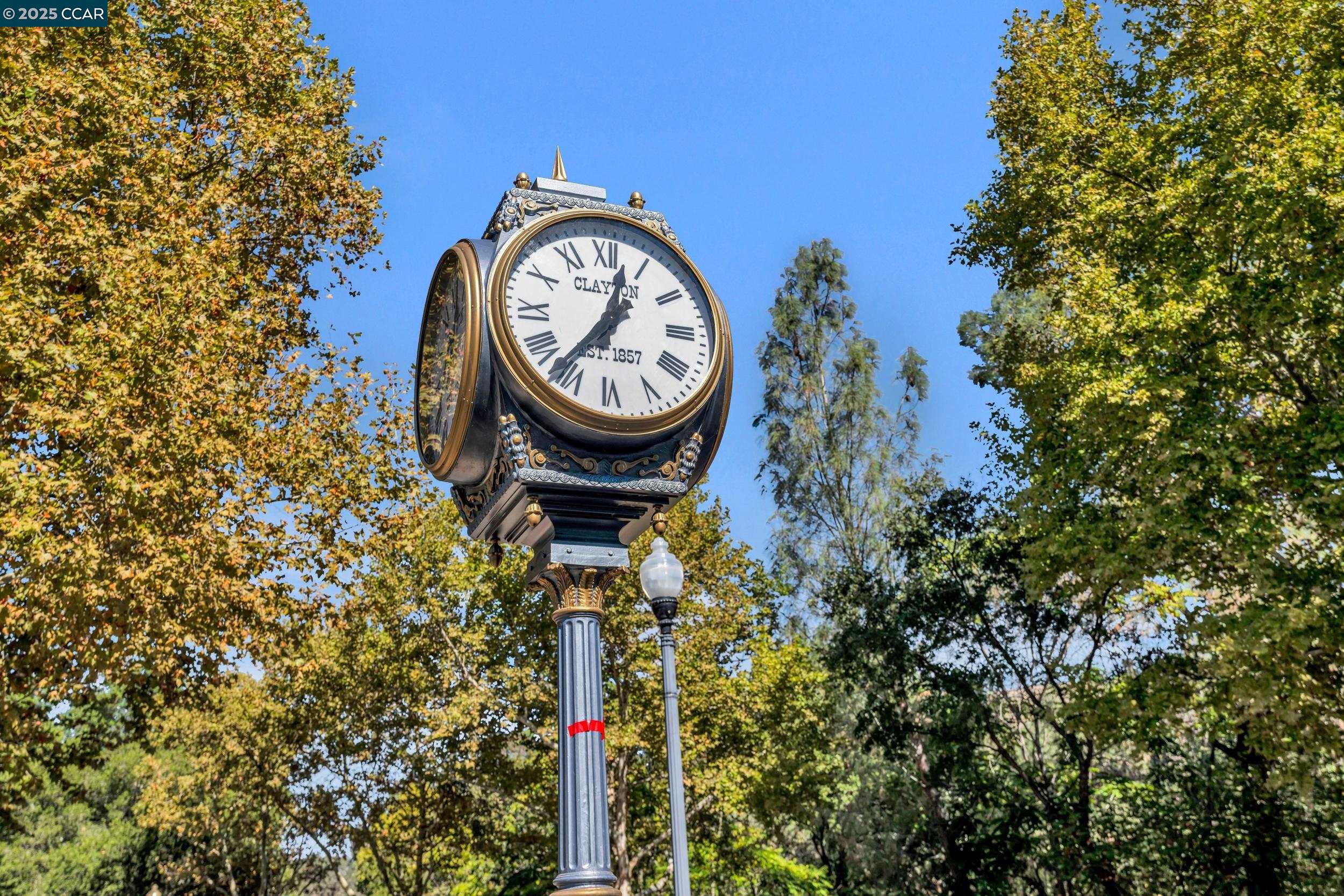 1040 Pebble Beach Dr, Clayton