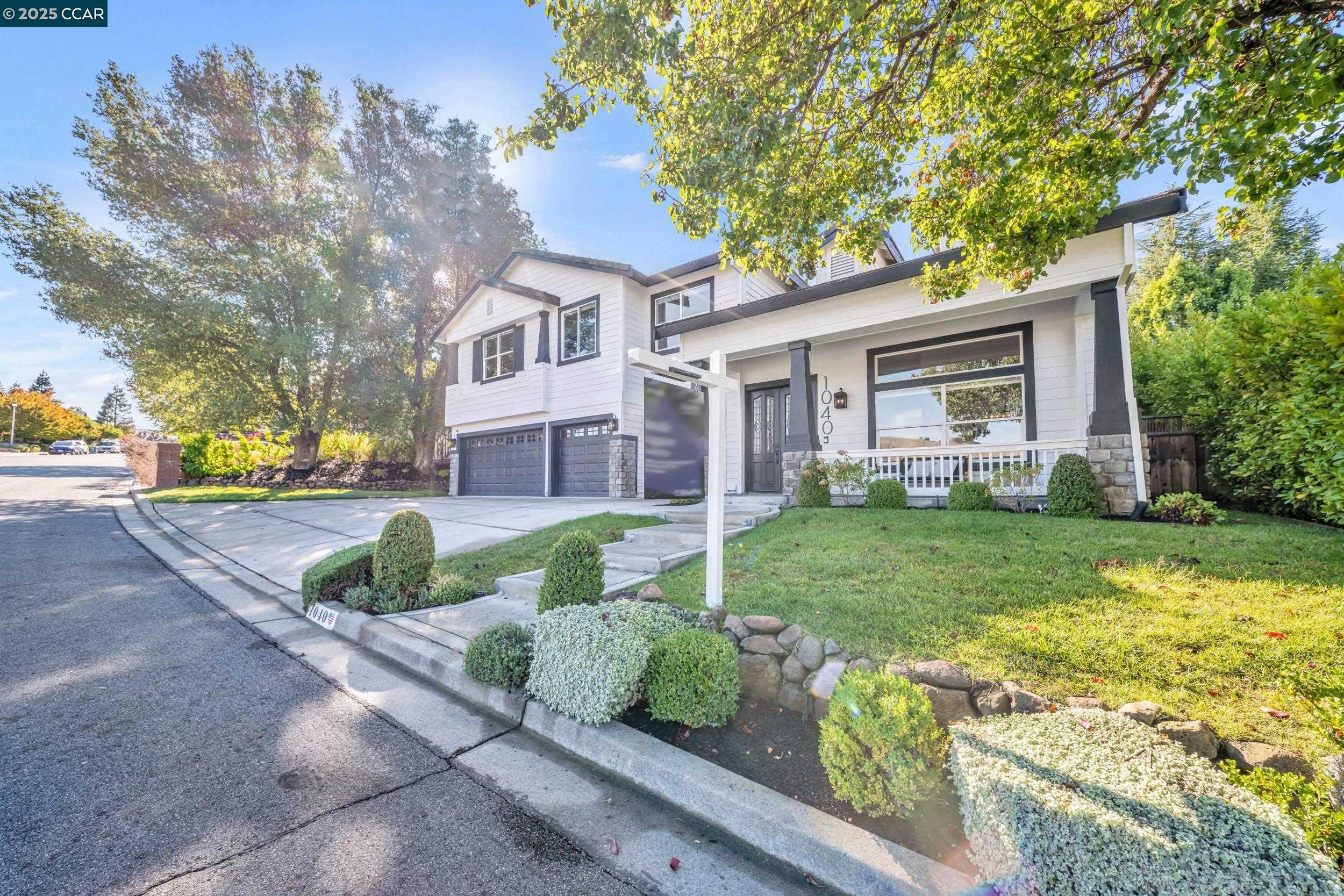 1040 Pebble Beach Dr, Clayton