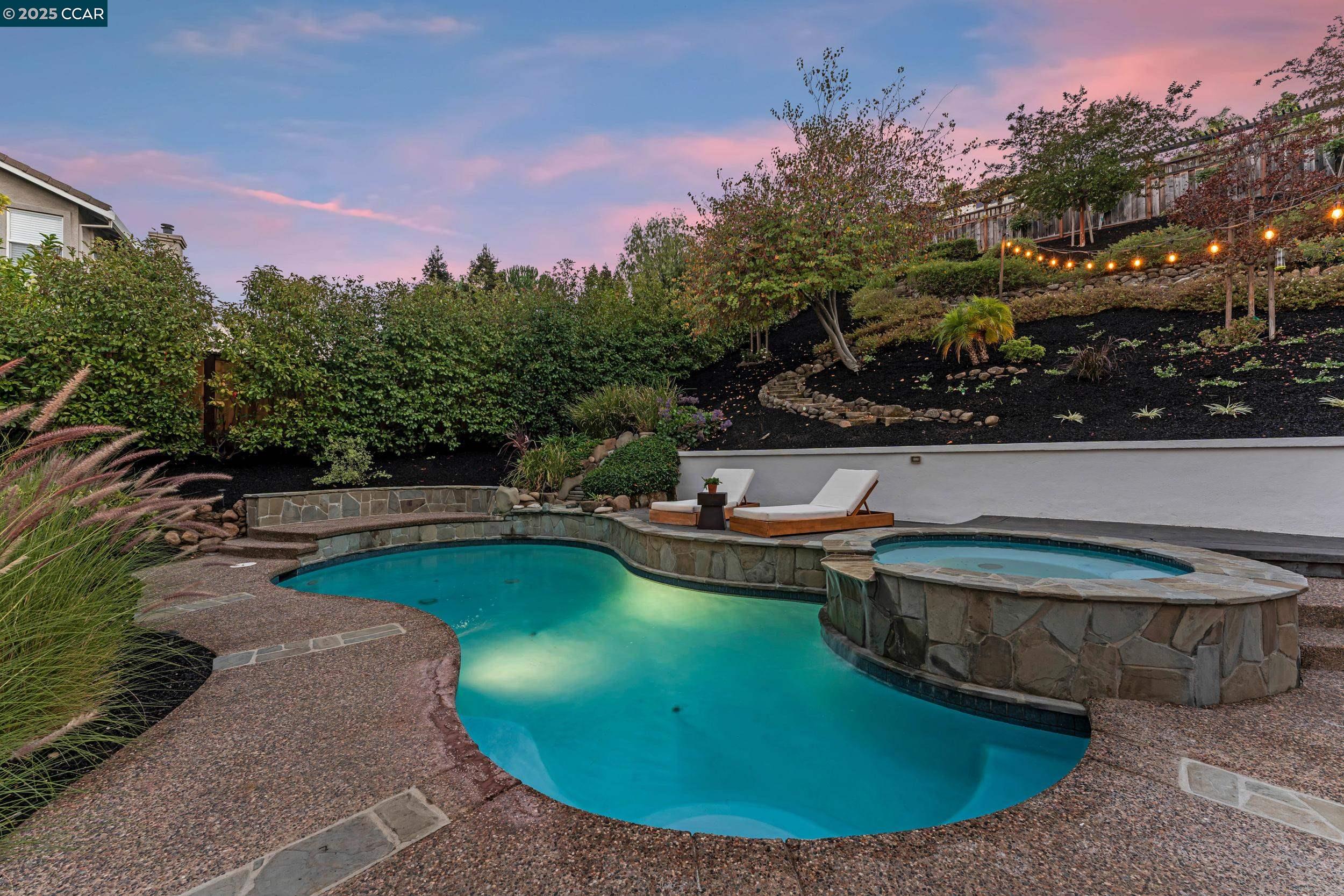 1040 Pebble Beach Dr, Clayton