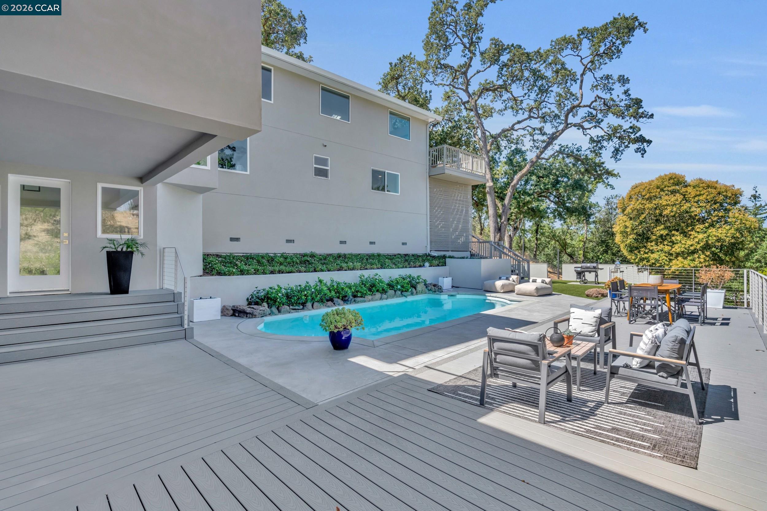 127 Caminar Way