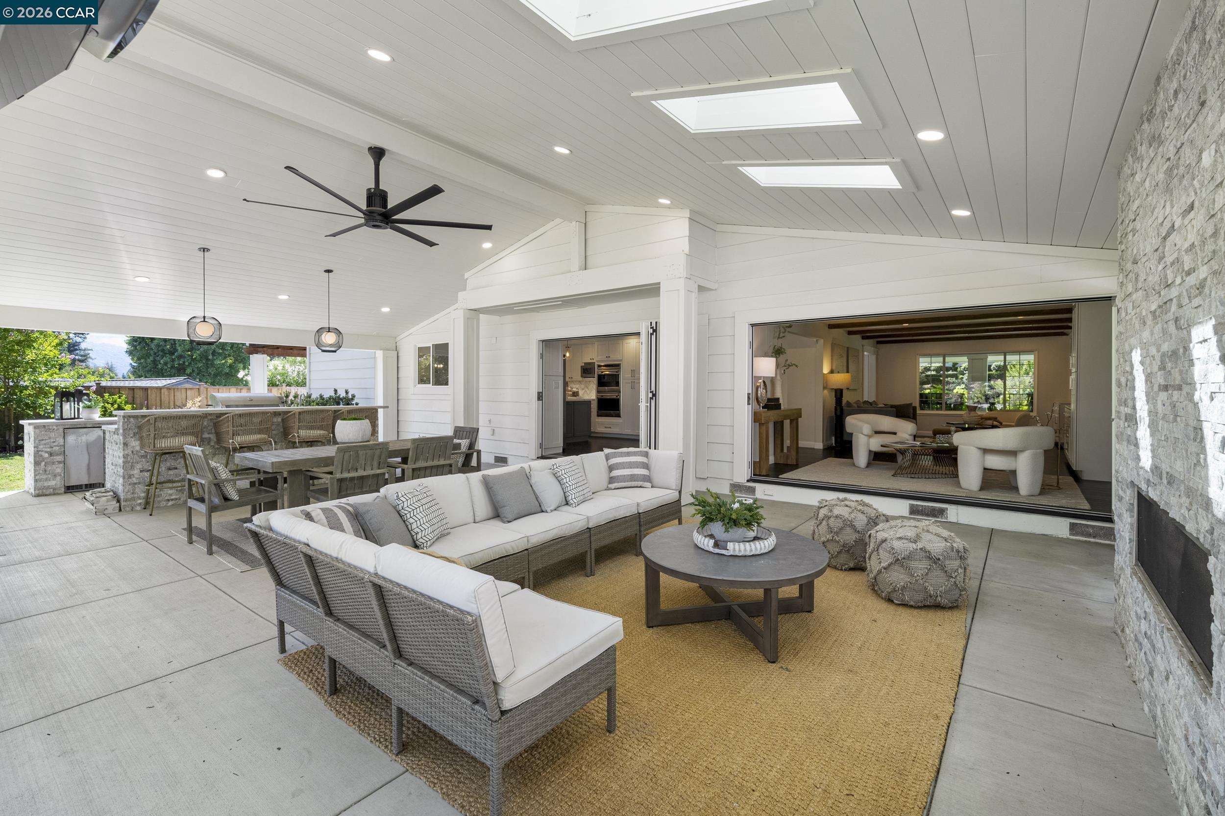 34 Mott Dr