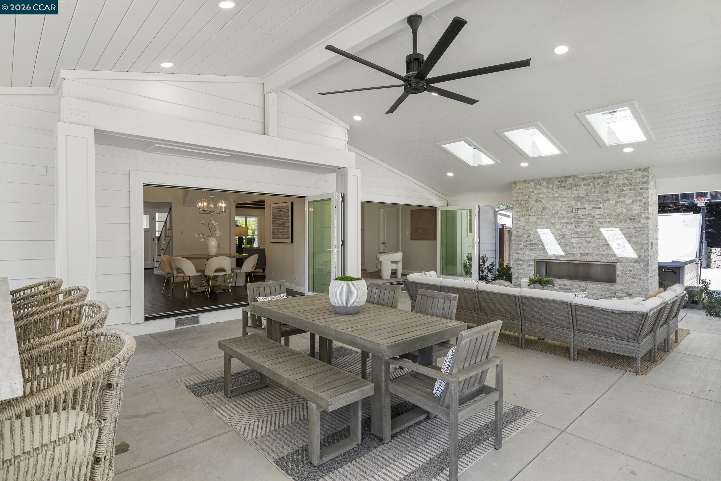34 Mott Dr