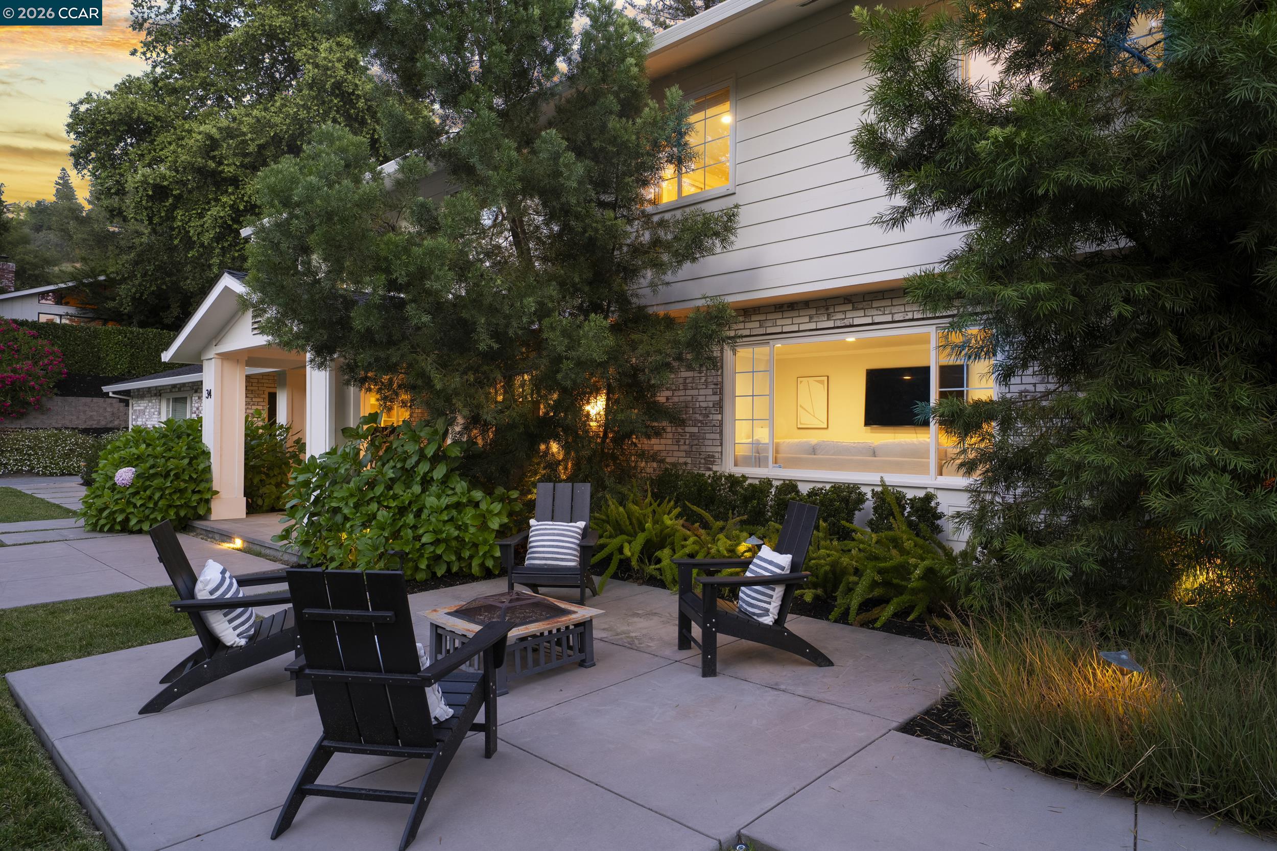 34 Mott Dr