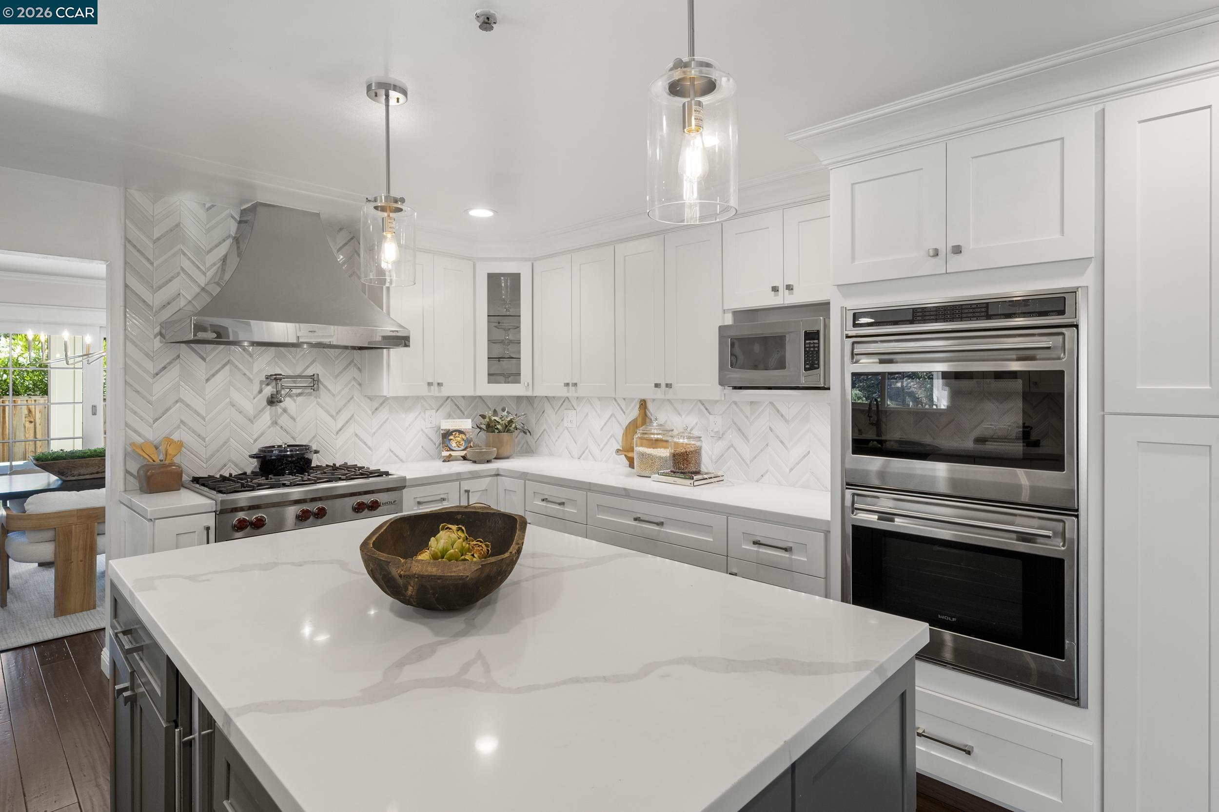 34 Mott Dr