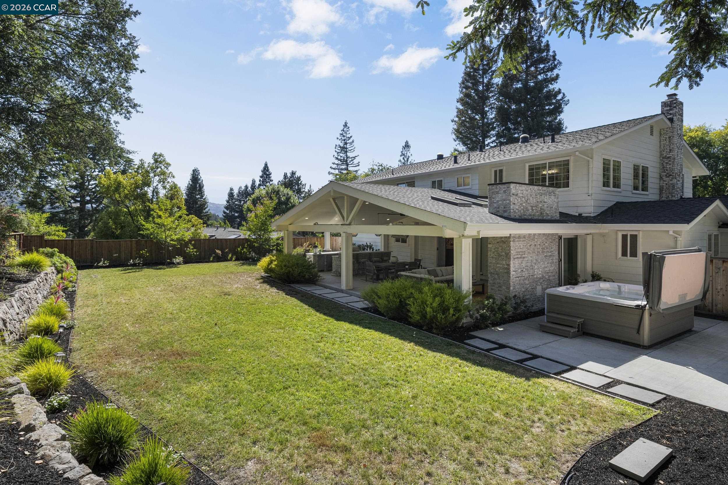34 Mott Dr
