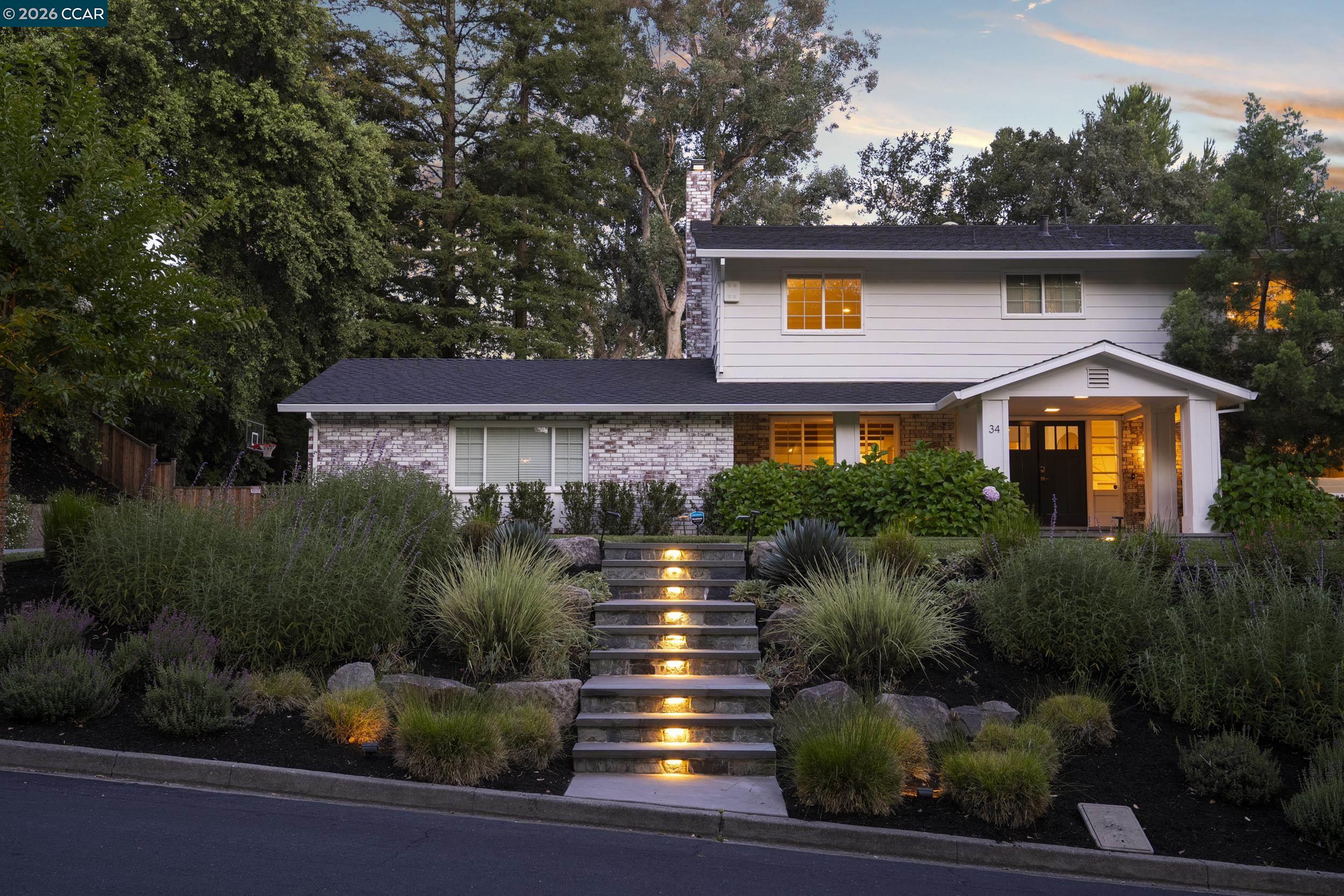 34 Mott Dr