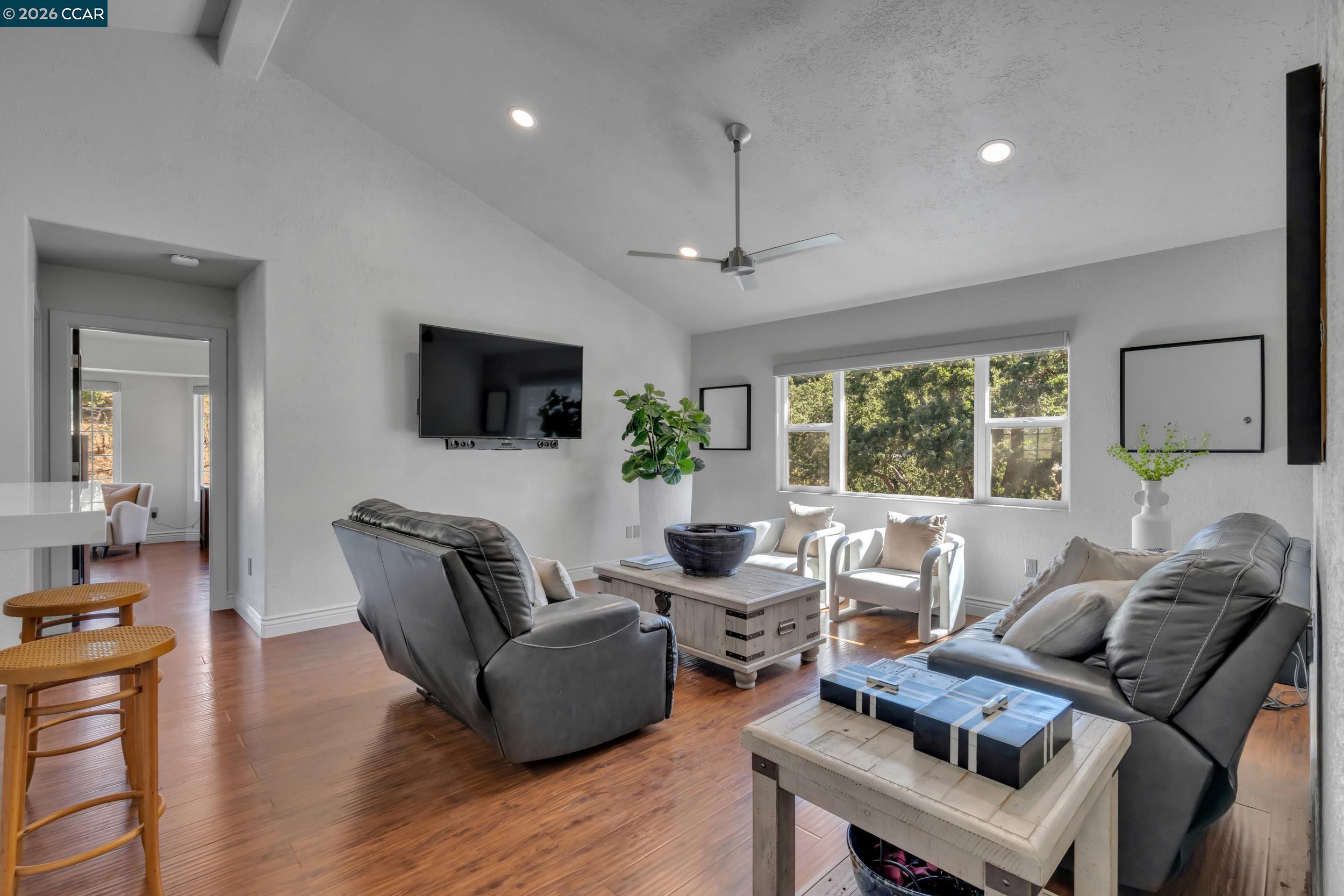 127 Caminar Way