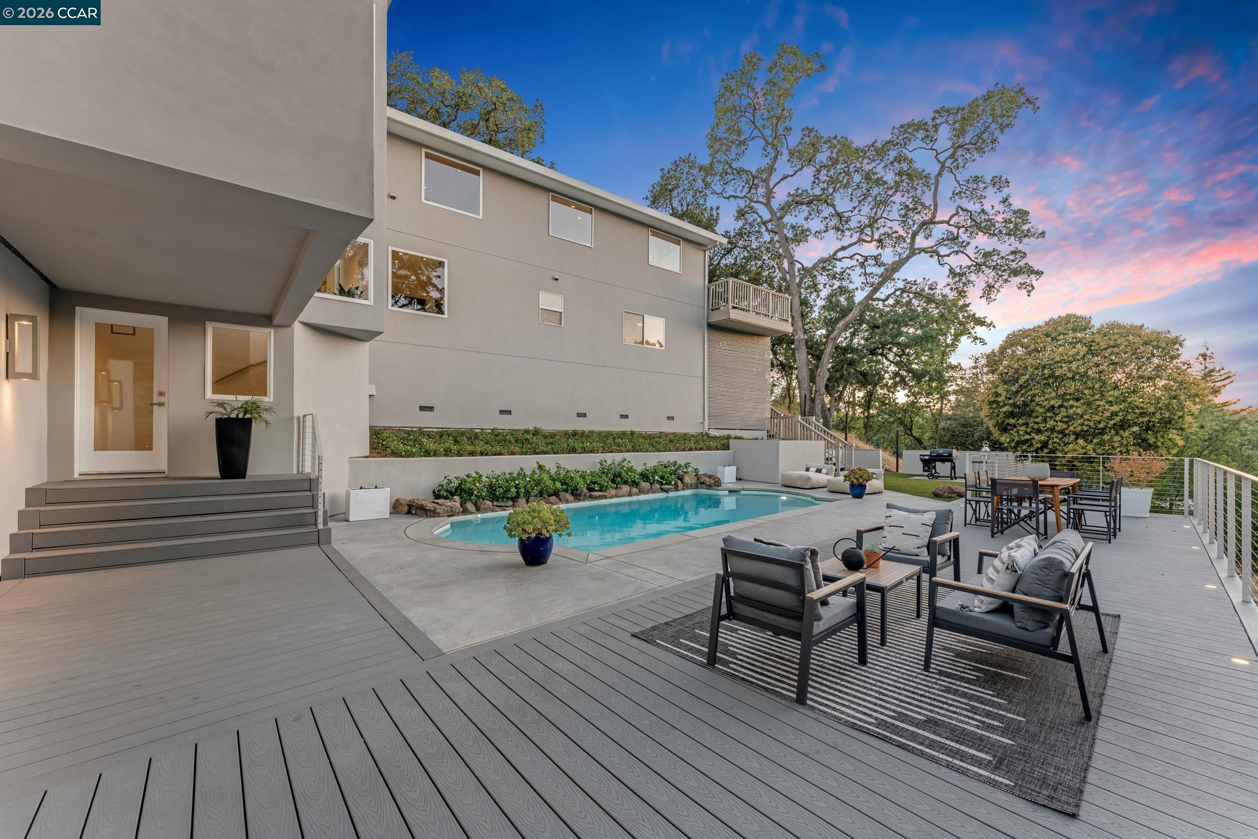 127 Caminar Way
