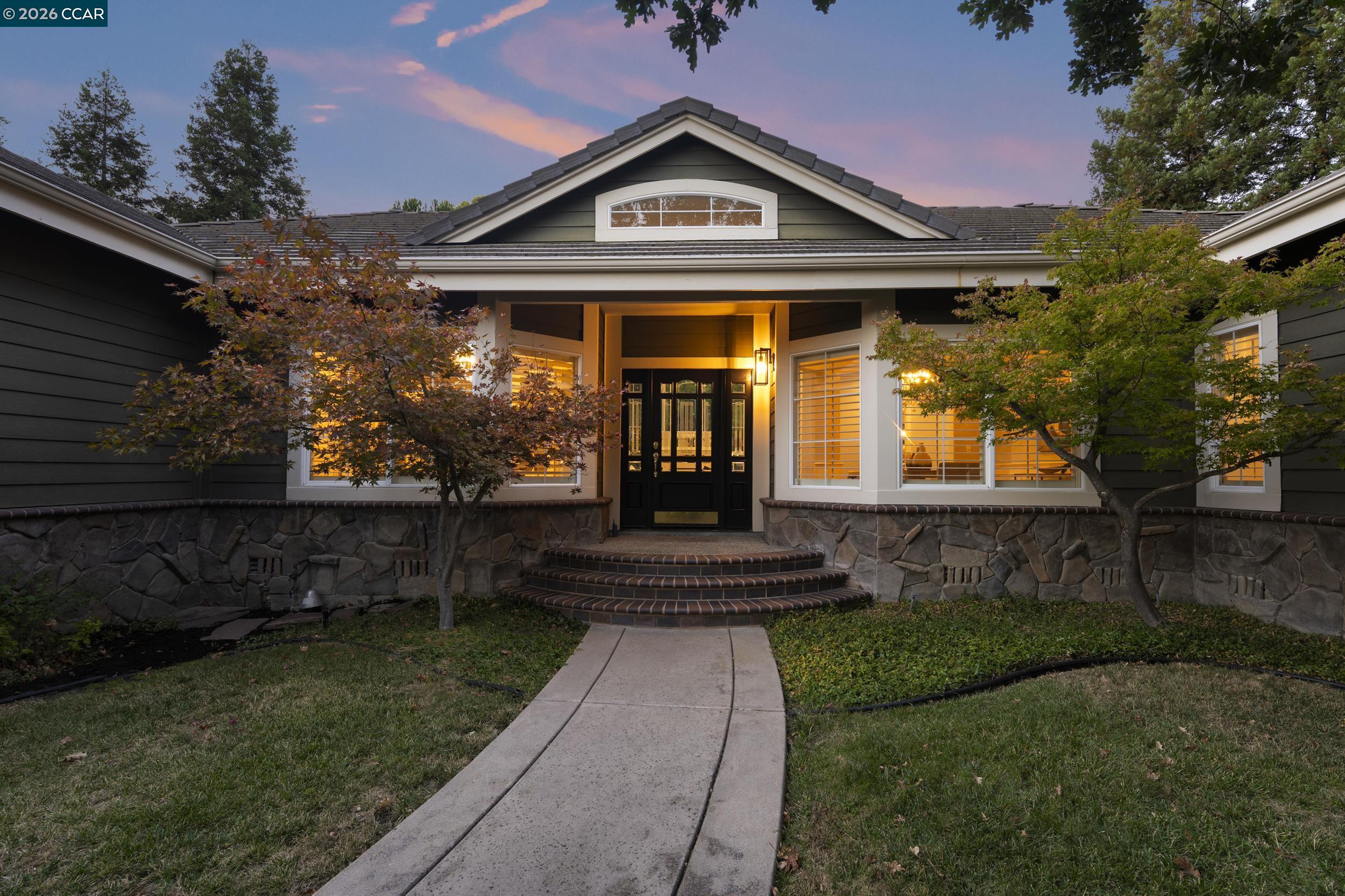 55 Mcconnell Ln