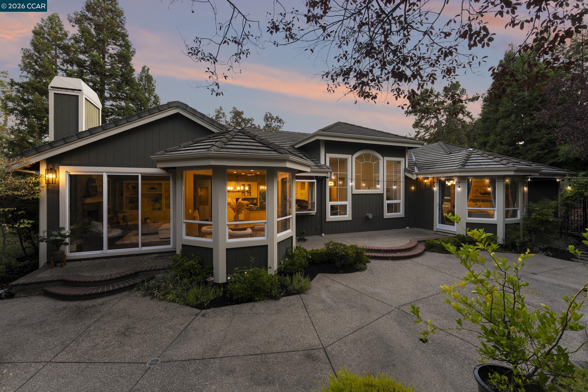 55 Mcconnell Ln