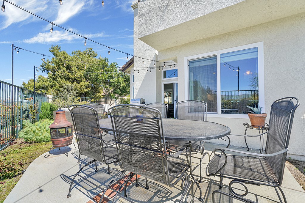 27379 Paseo La Serna