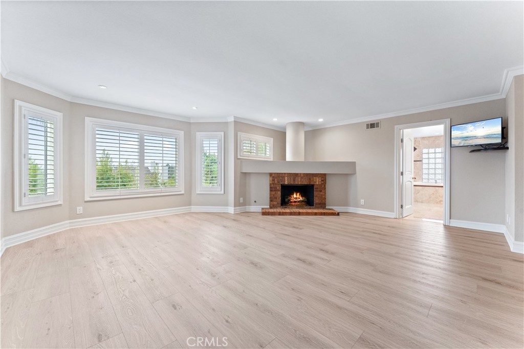 24832 Los Gatos Drive