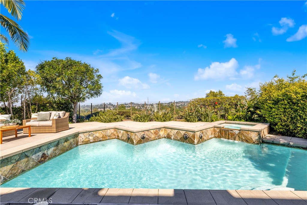 53 Flintridge