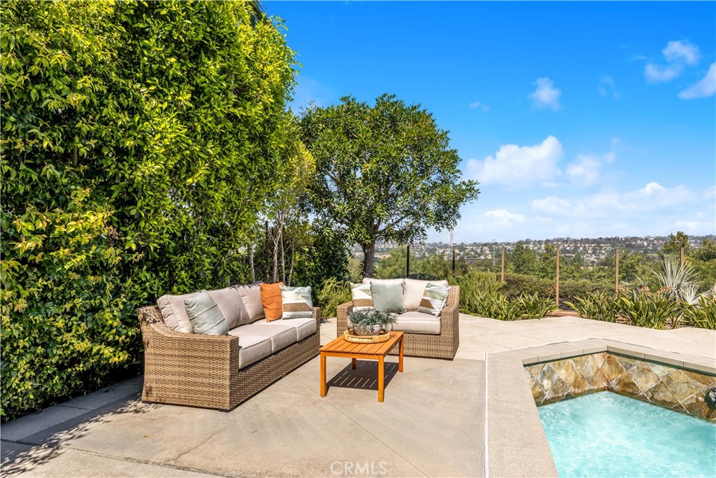 53 Flintridge