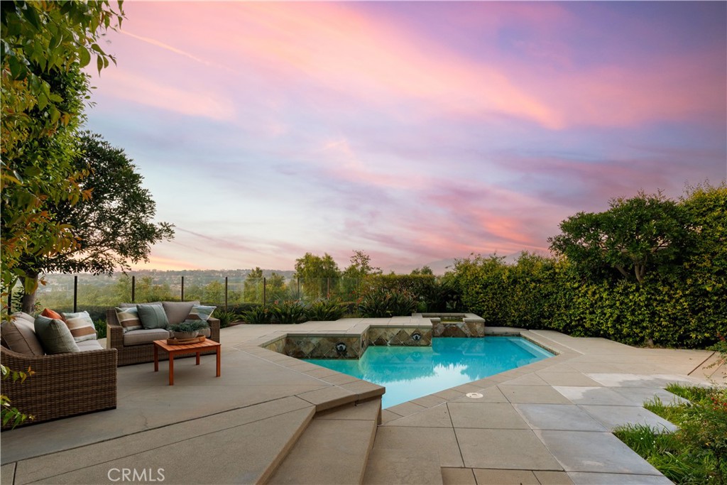 53 Flintridge