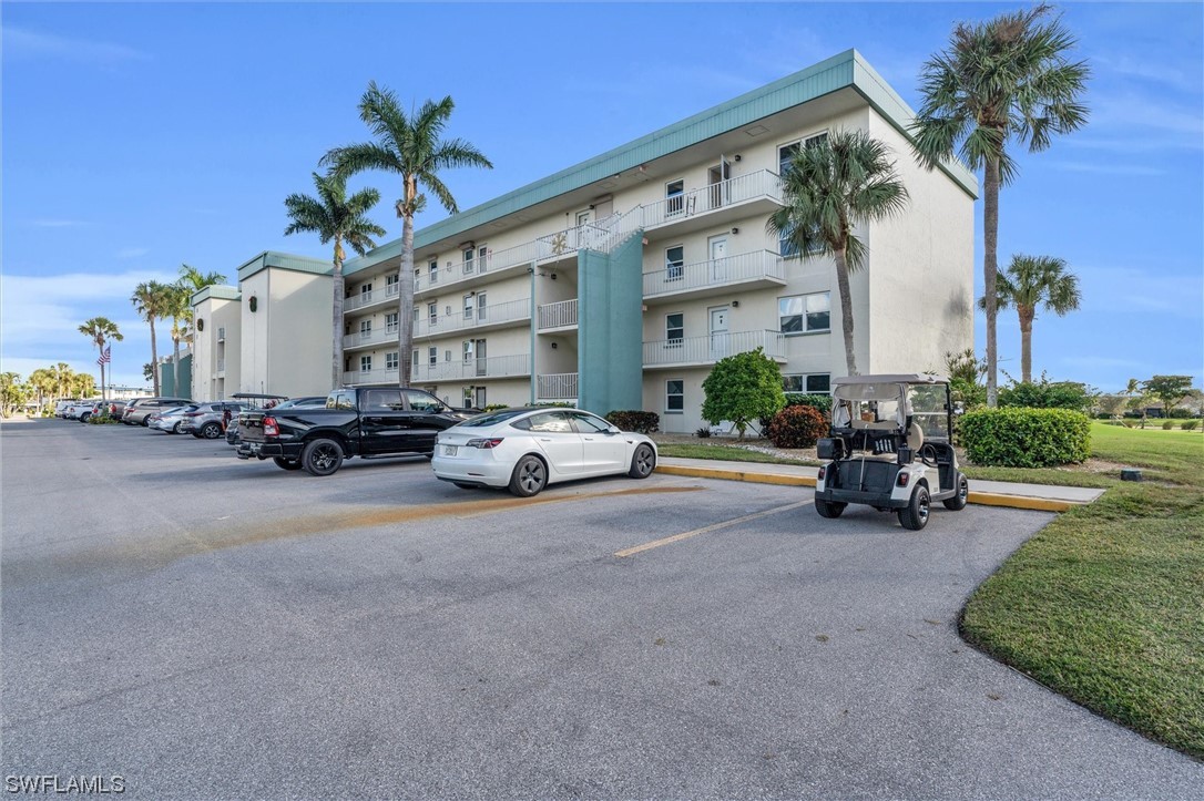 1660 Pine Valley DR 306