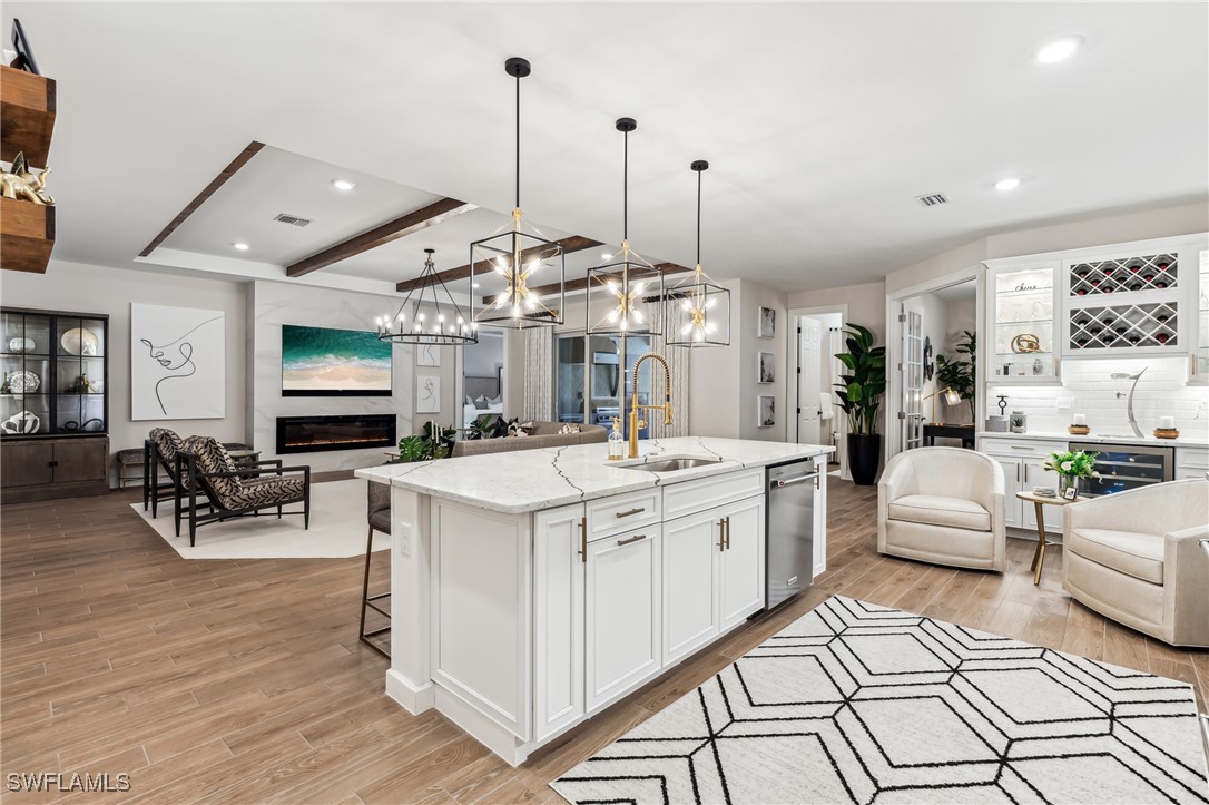 28156 Captiva Shell LOOP