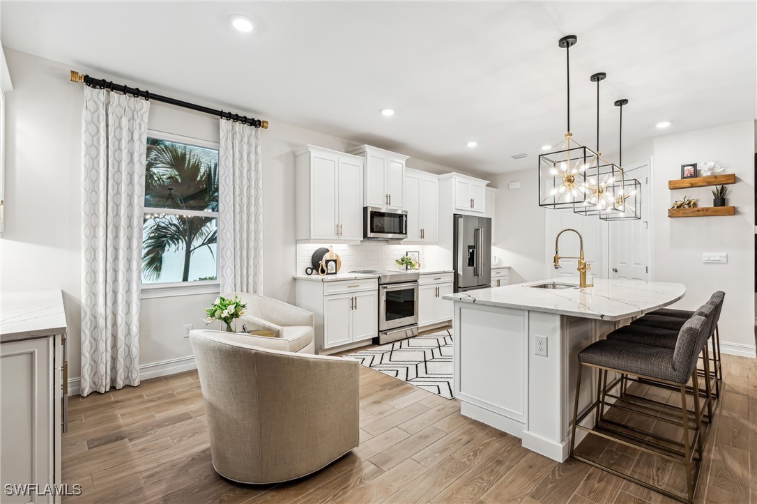 28156 Captiva Shell LOOP