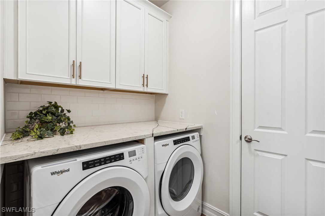 28156 Captiva Shell LOOP