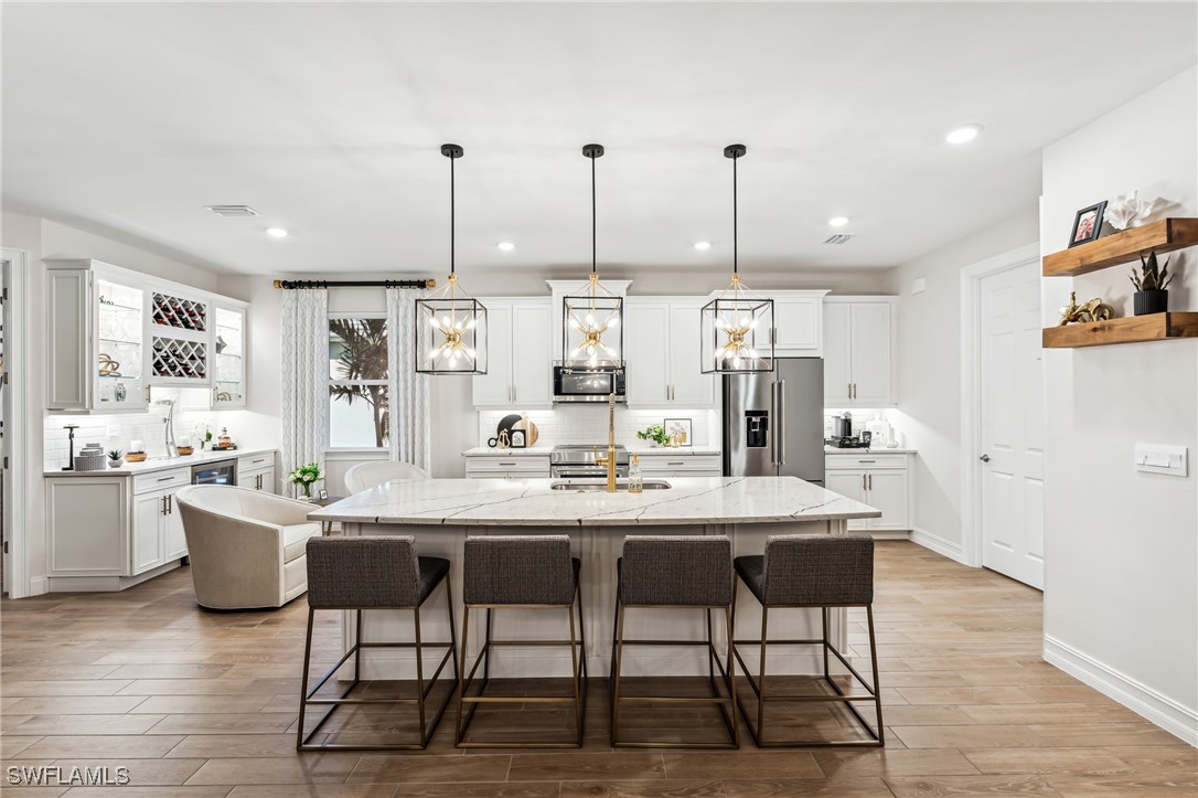 28156 Captiva Shell LOOP