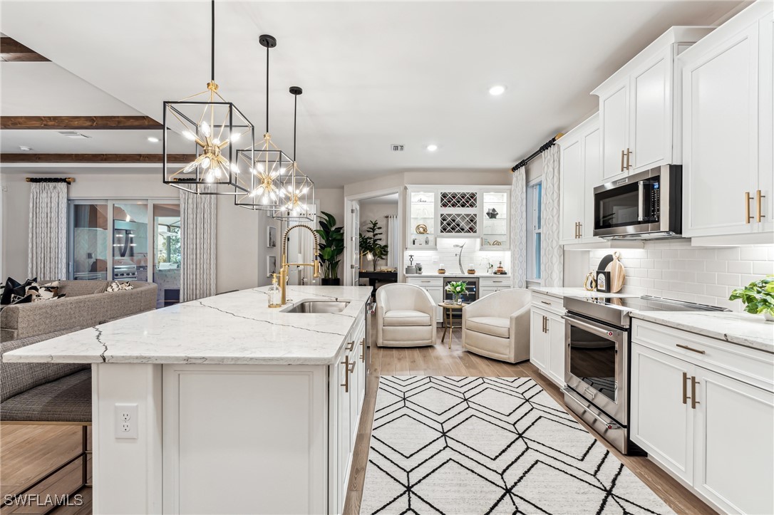 28156 Captiva Shell LOOP