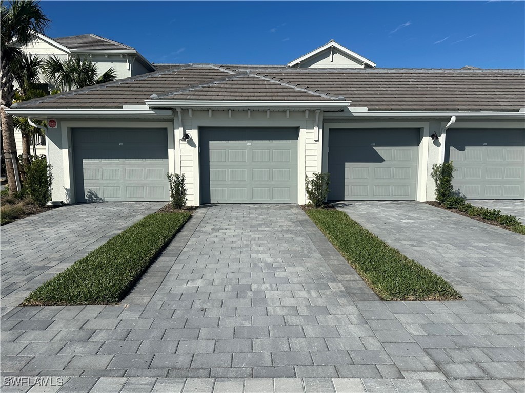 5466 Double Eagle Cir 3424