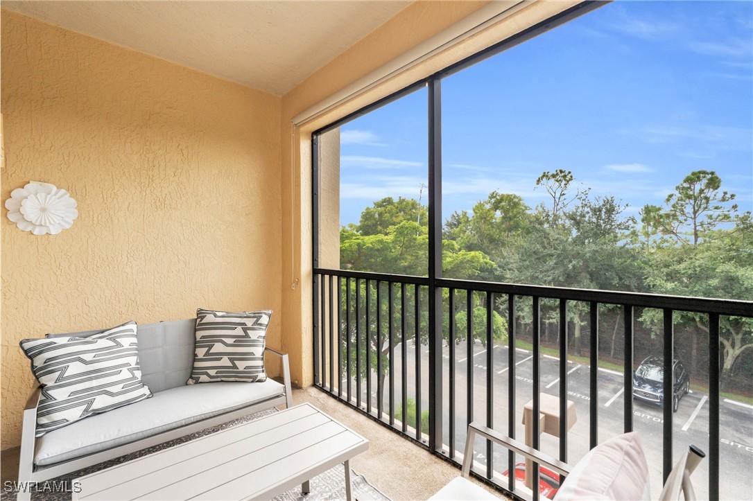 12990 Positano CIR 301