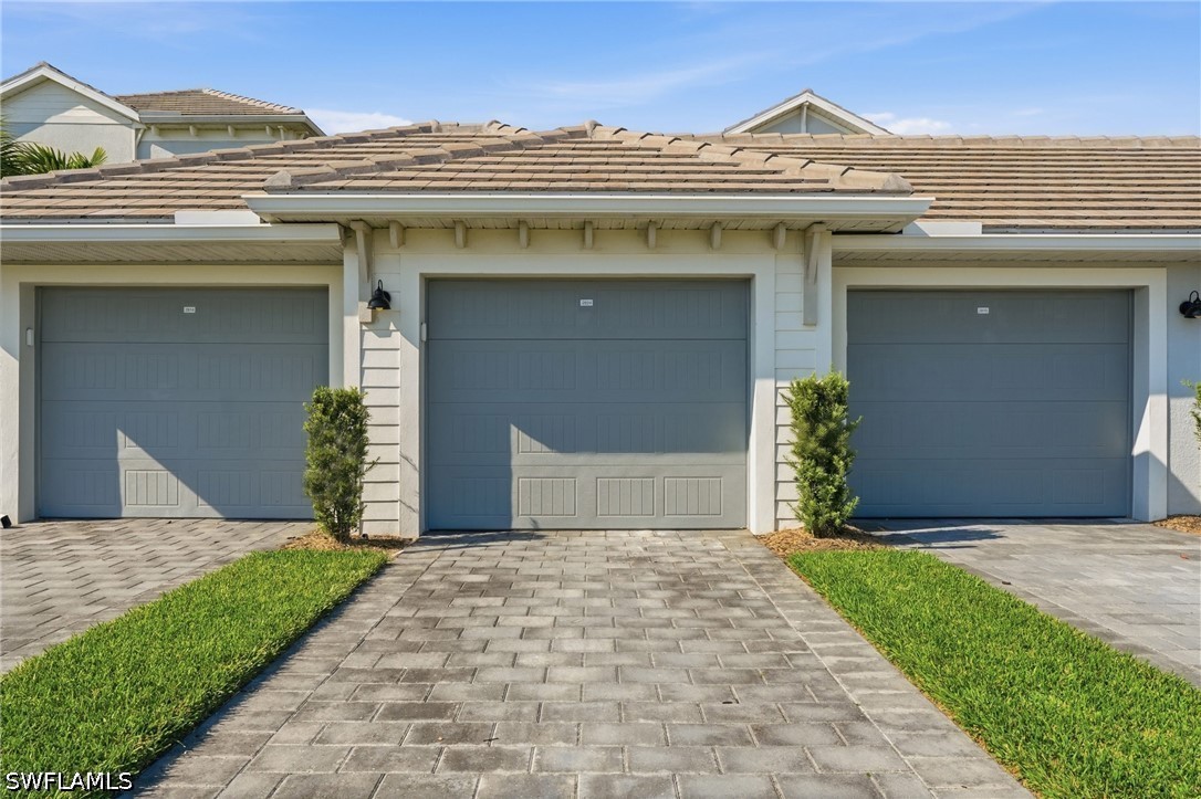 5427 Double Eagle Cir 2824