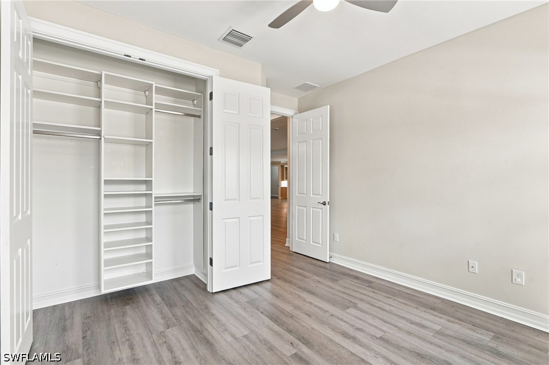 28140 Captiva Shell LOOP