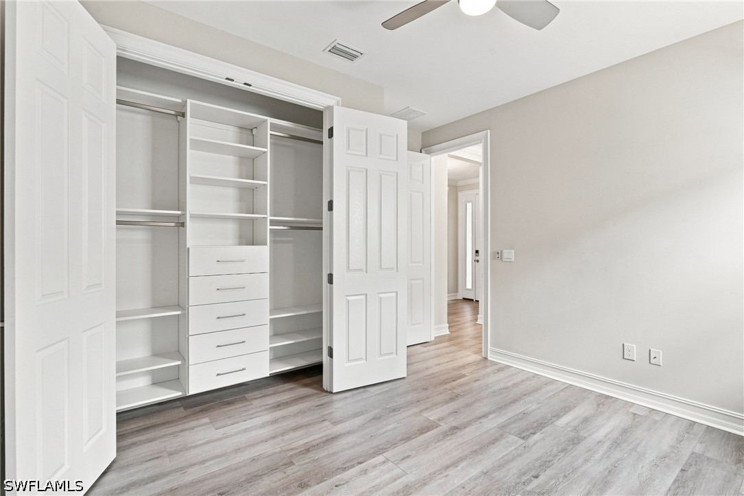 28140 Captiva Shell LOOP