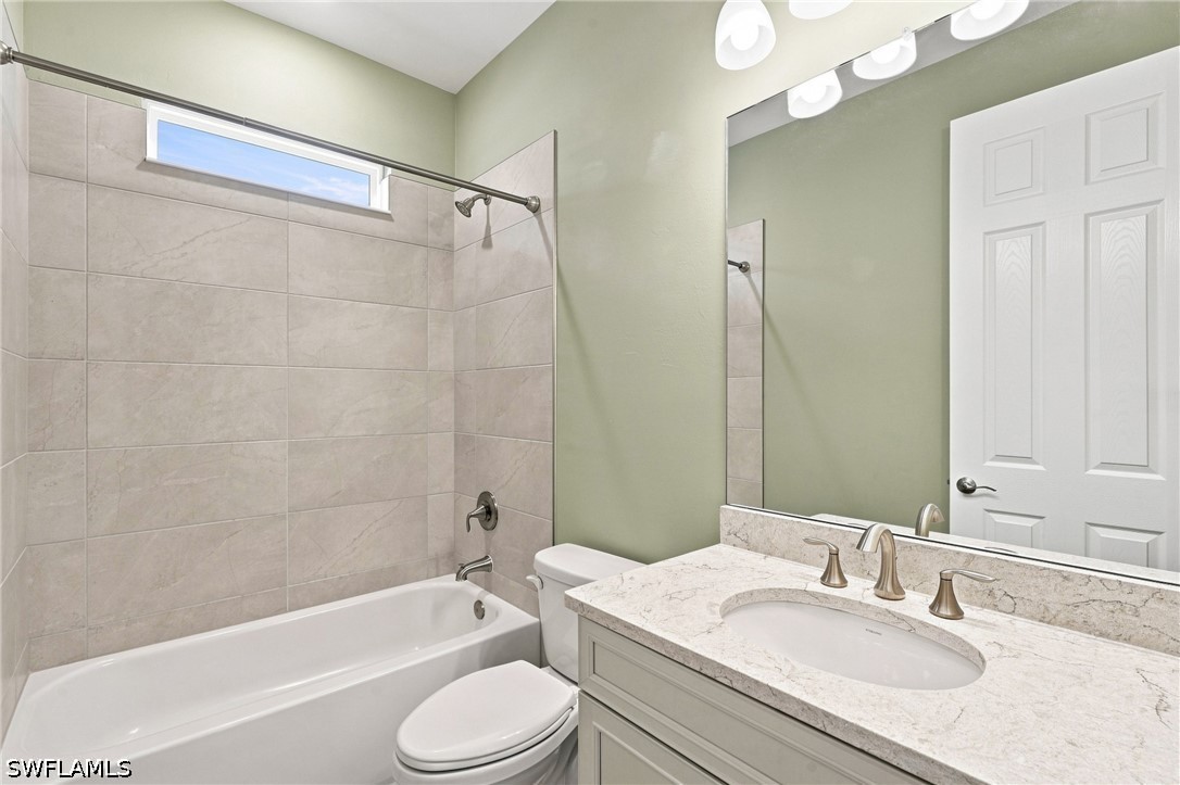 28140 Captiva Shell LOOP