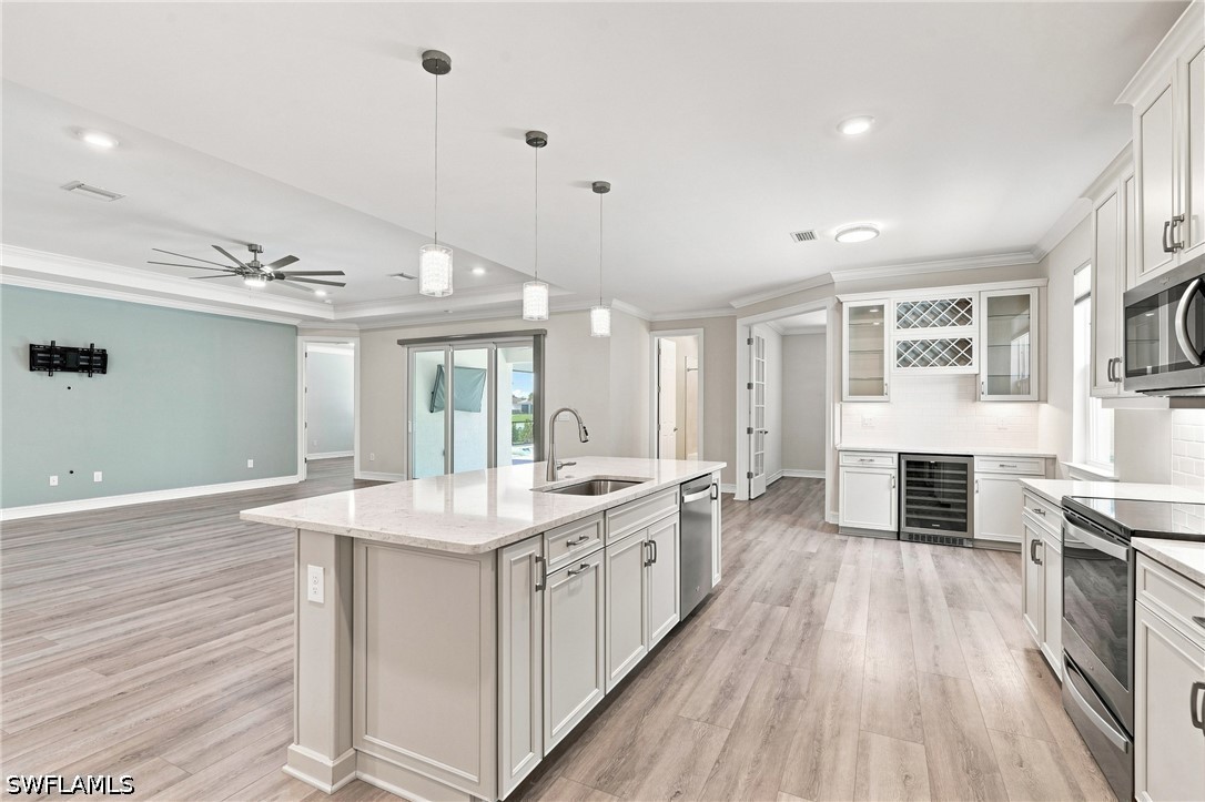 28140 Captiva Shell LOOP