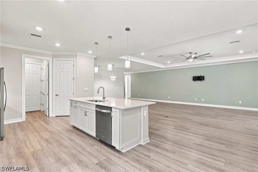 28140 Captiva Shell LOOP