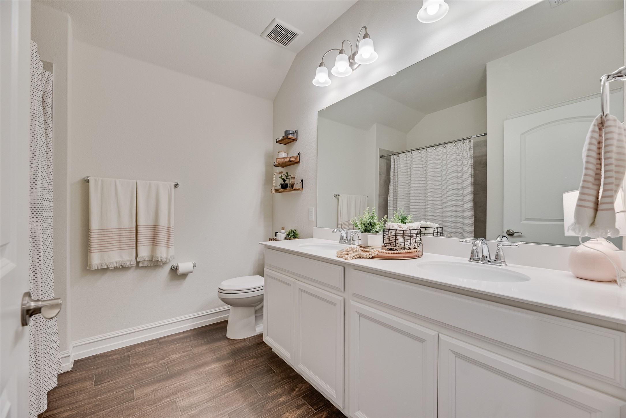 1065 Twisting Ridge Terrace