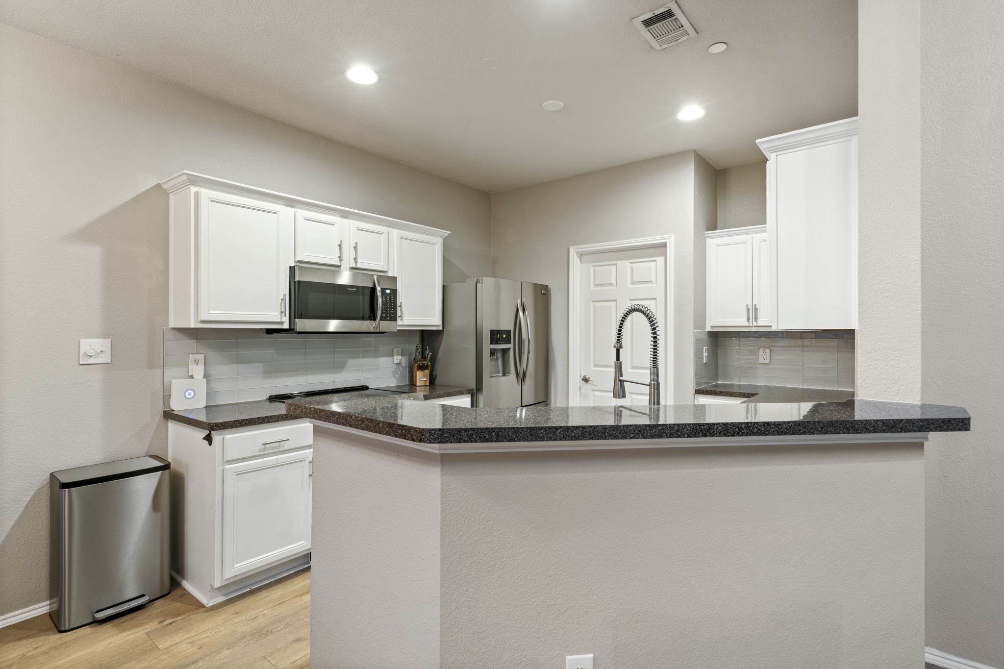 3280 Tarrant Lane