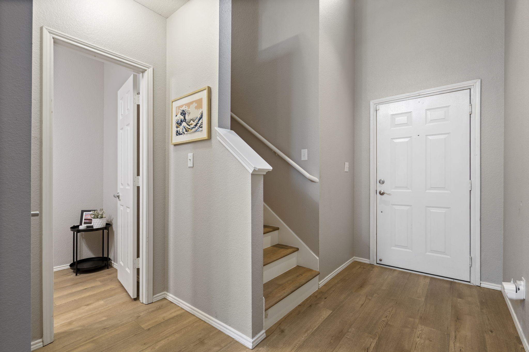 3280 Tarrant Lane