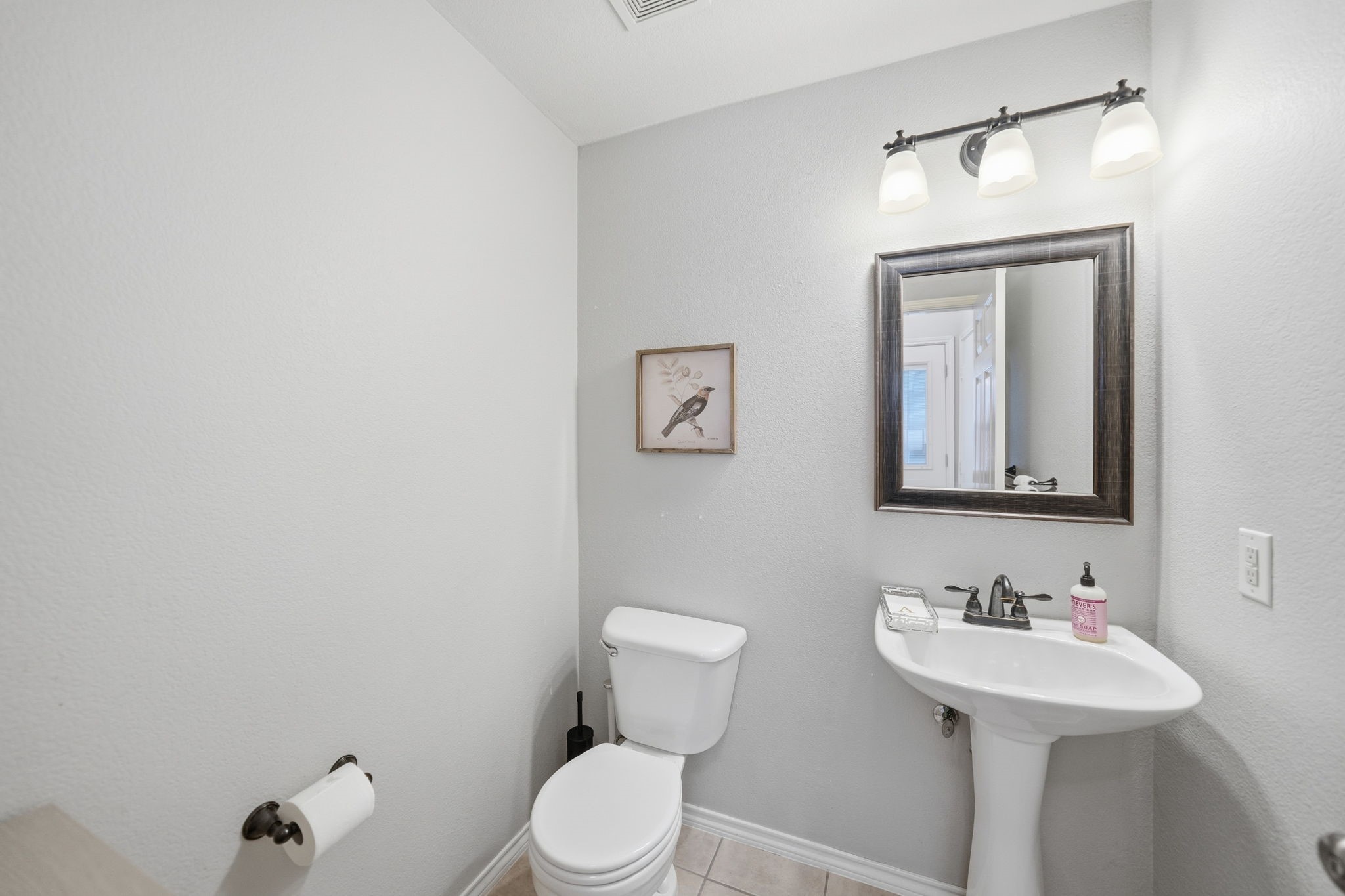 8407 Lakota Trail