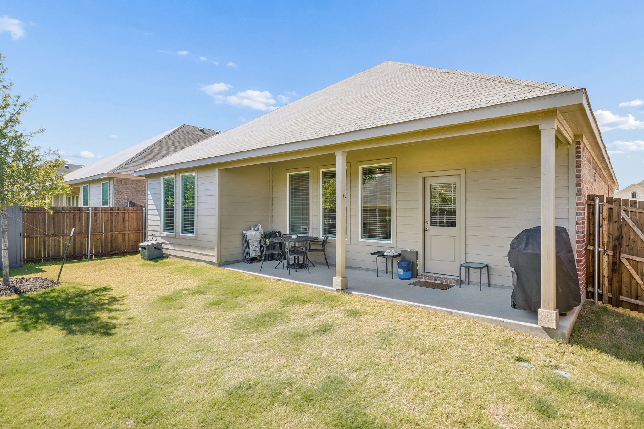 1801 Rubber Fig Lane
