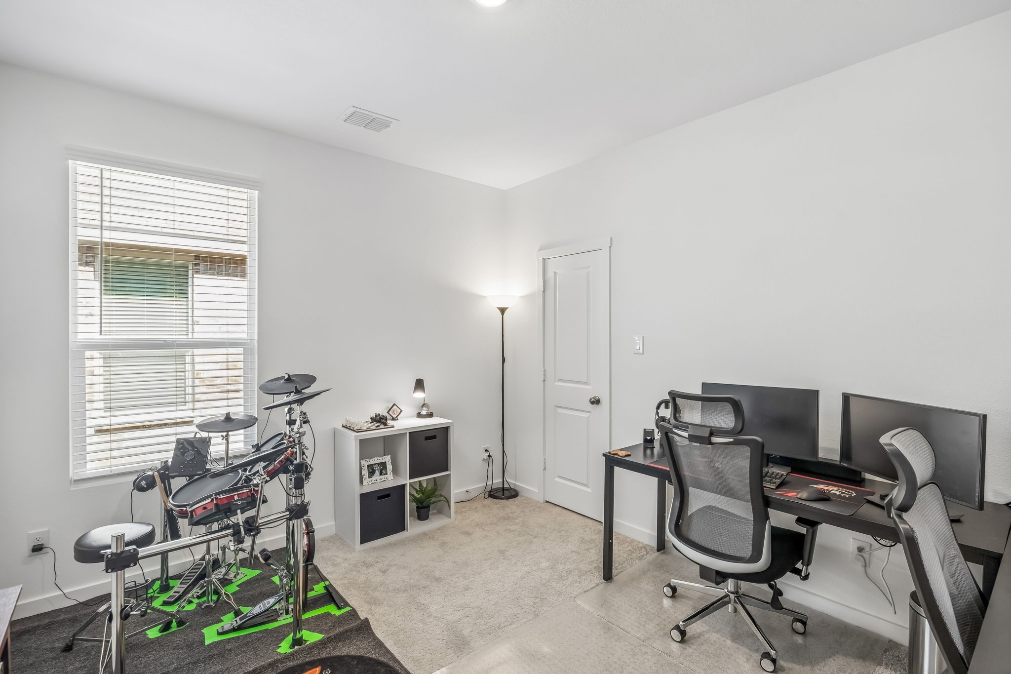 1801 Rubber Fig Lane