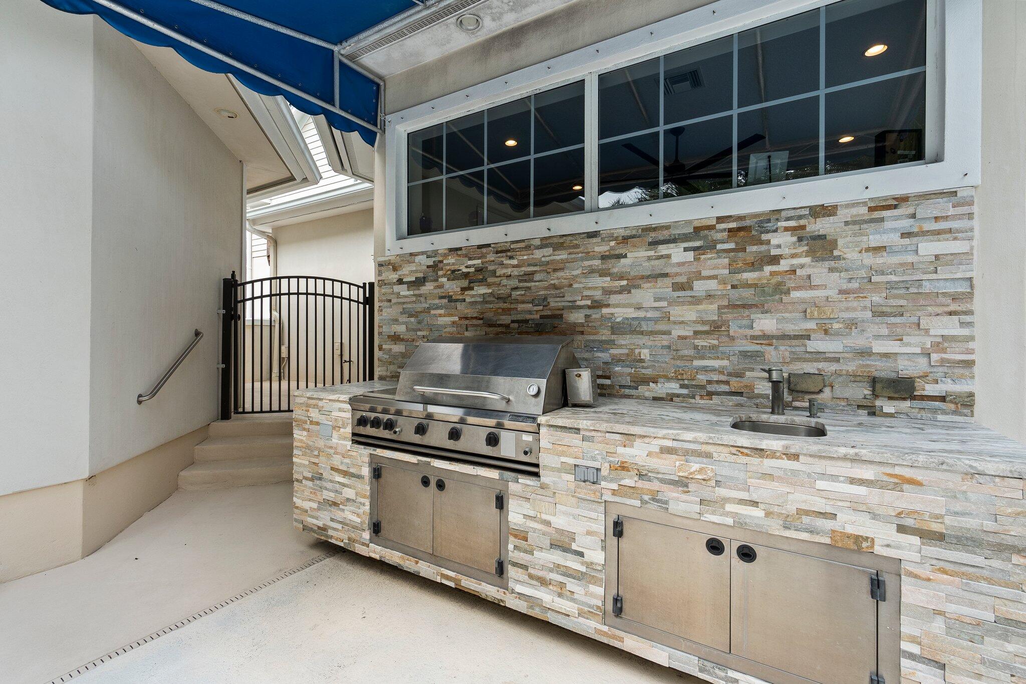 3986 SW Rivers End Way